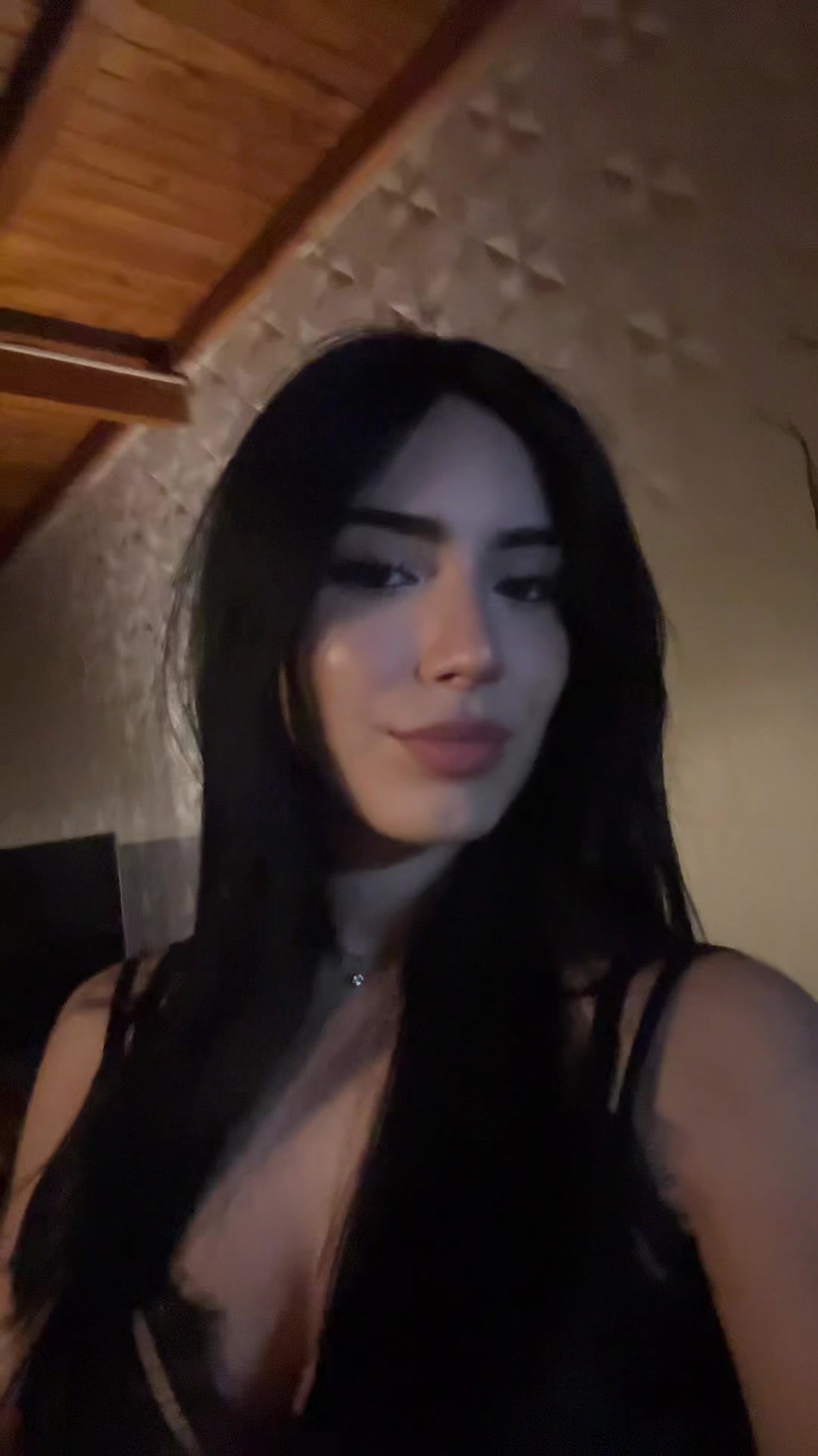 @anyelina