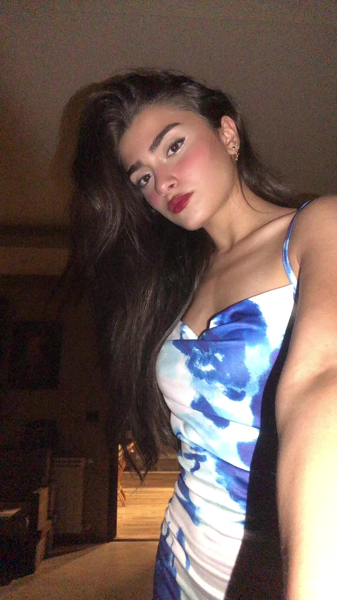@Claritamaroun