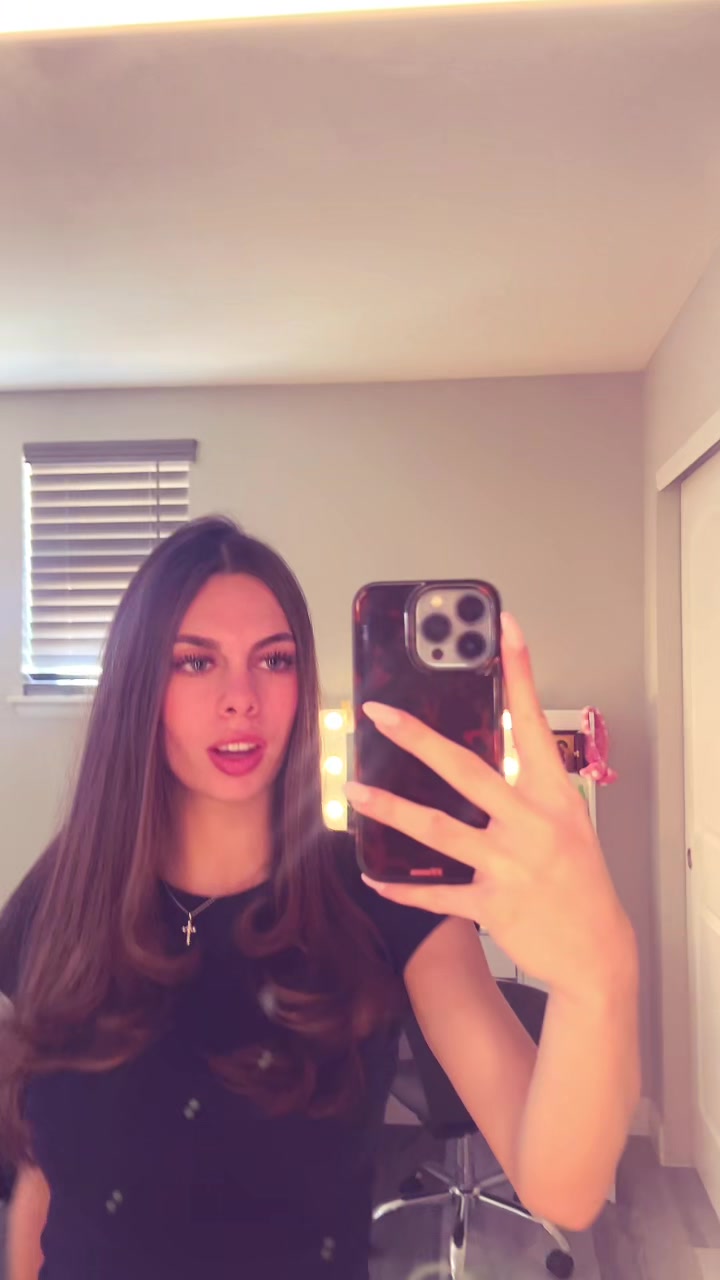 @👄