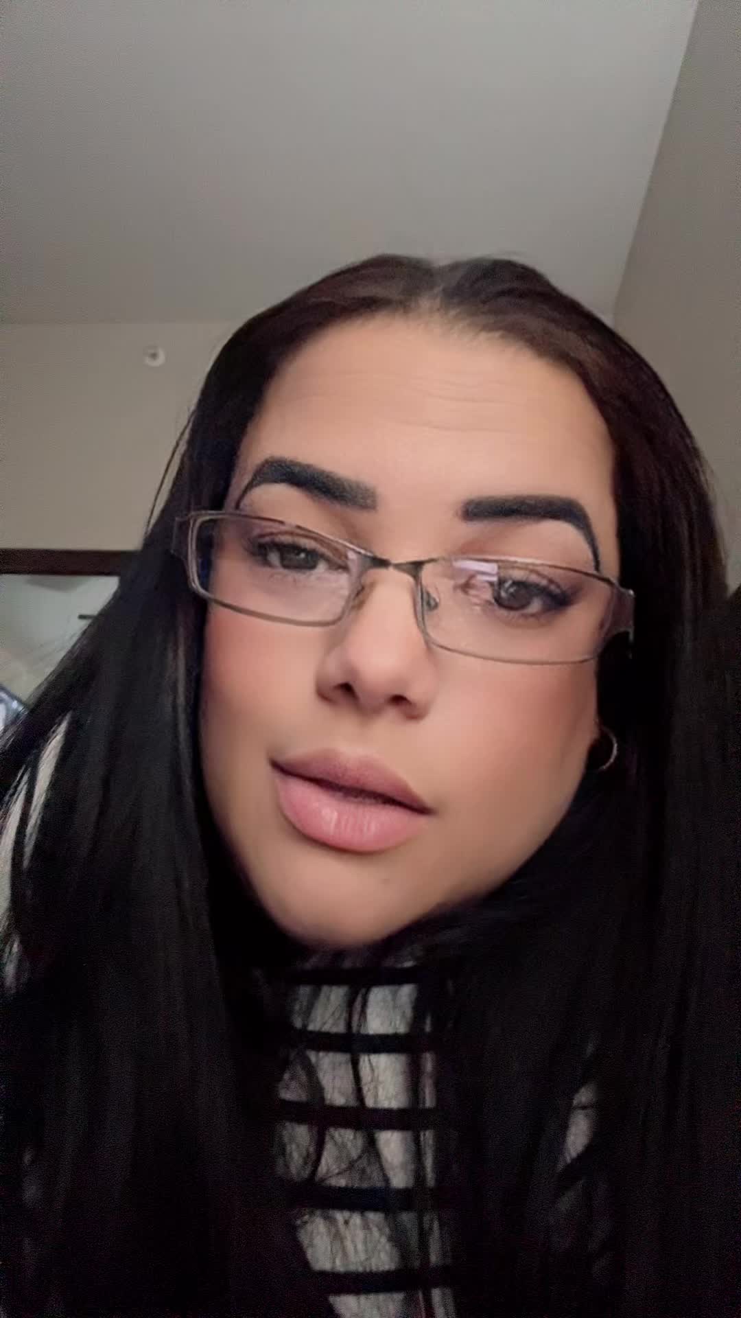 @𝓐𝓷𝓷𝓲𝓪_𝓬𝓫𝓪