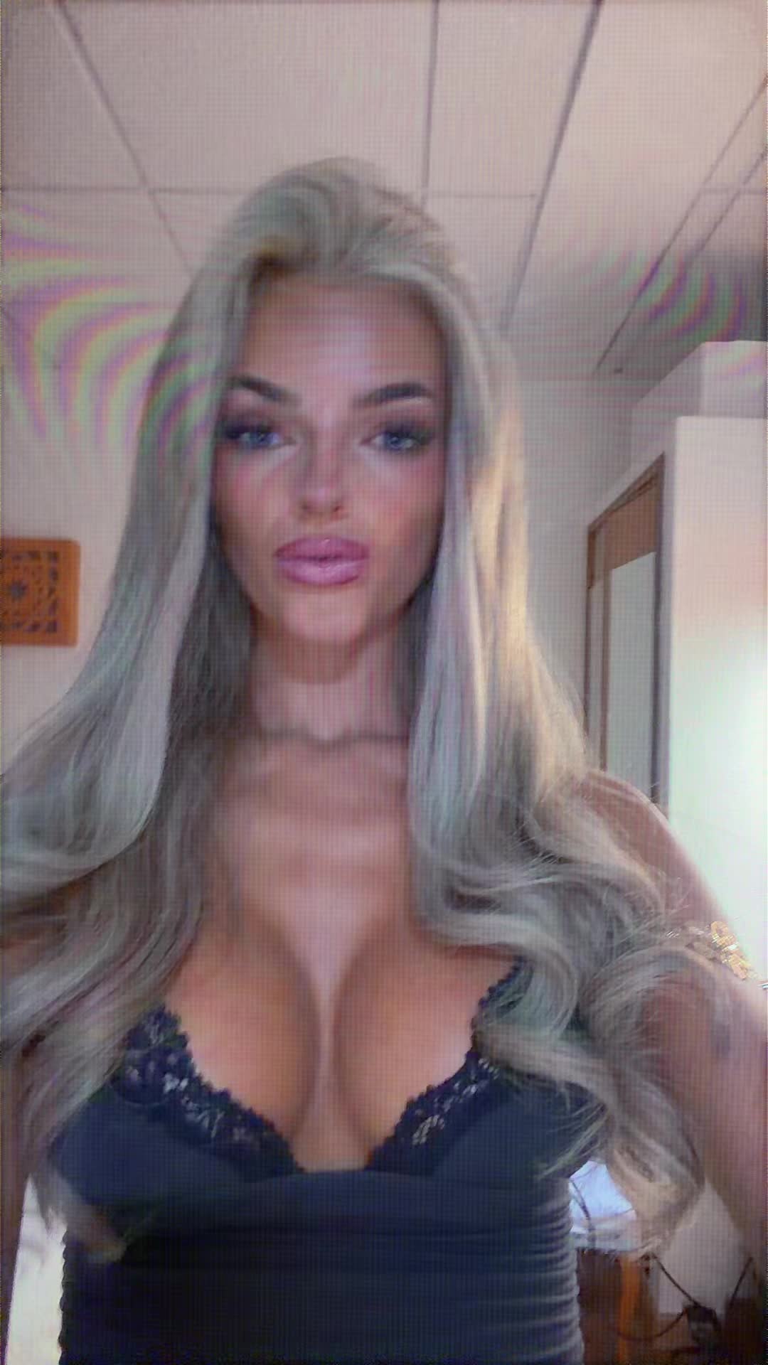 @Lisa🇮🇹🤍