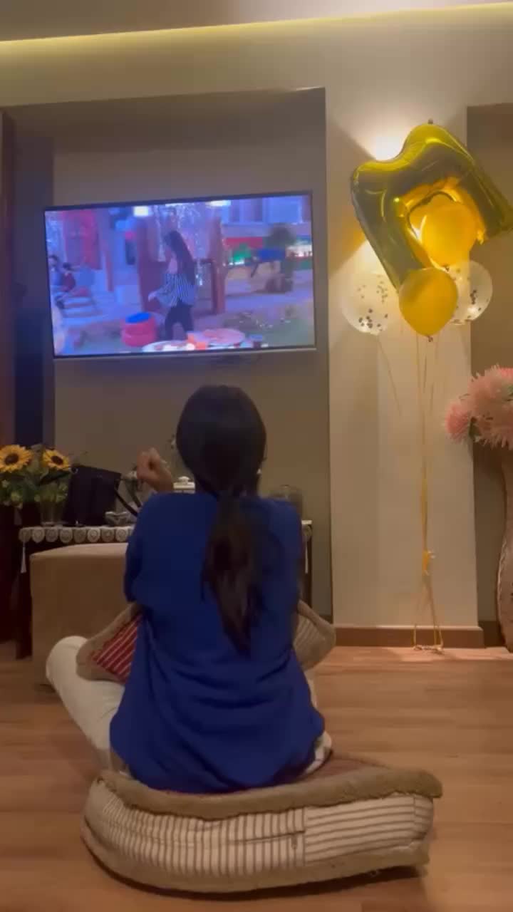 @Mernaelgoharyofficial