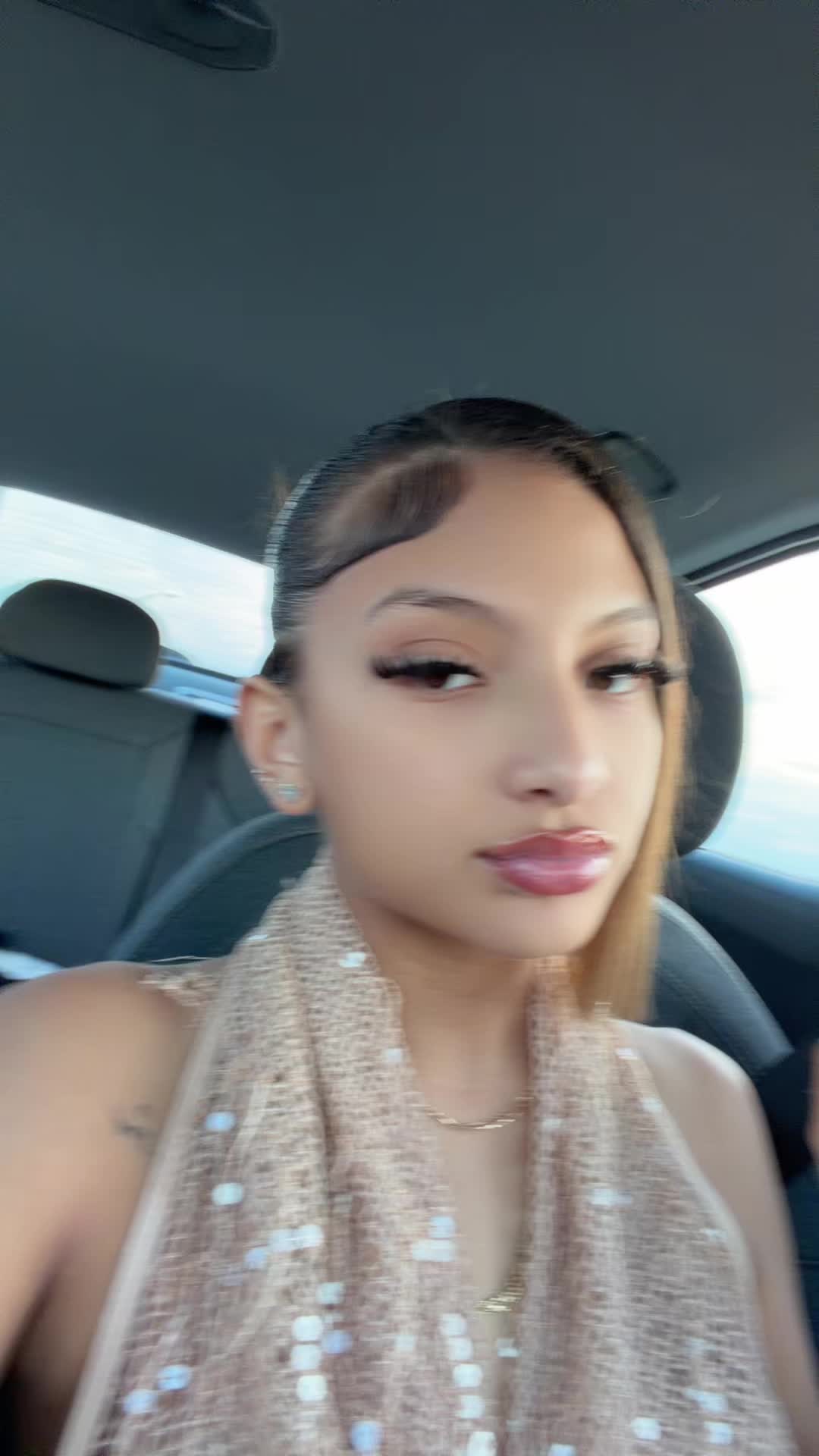 @d4m4r4