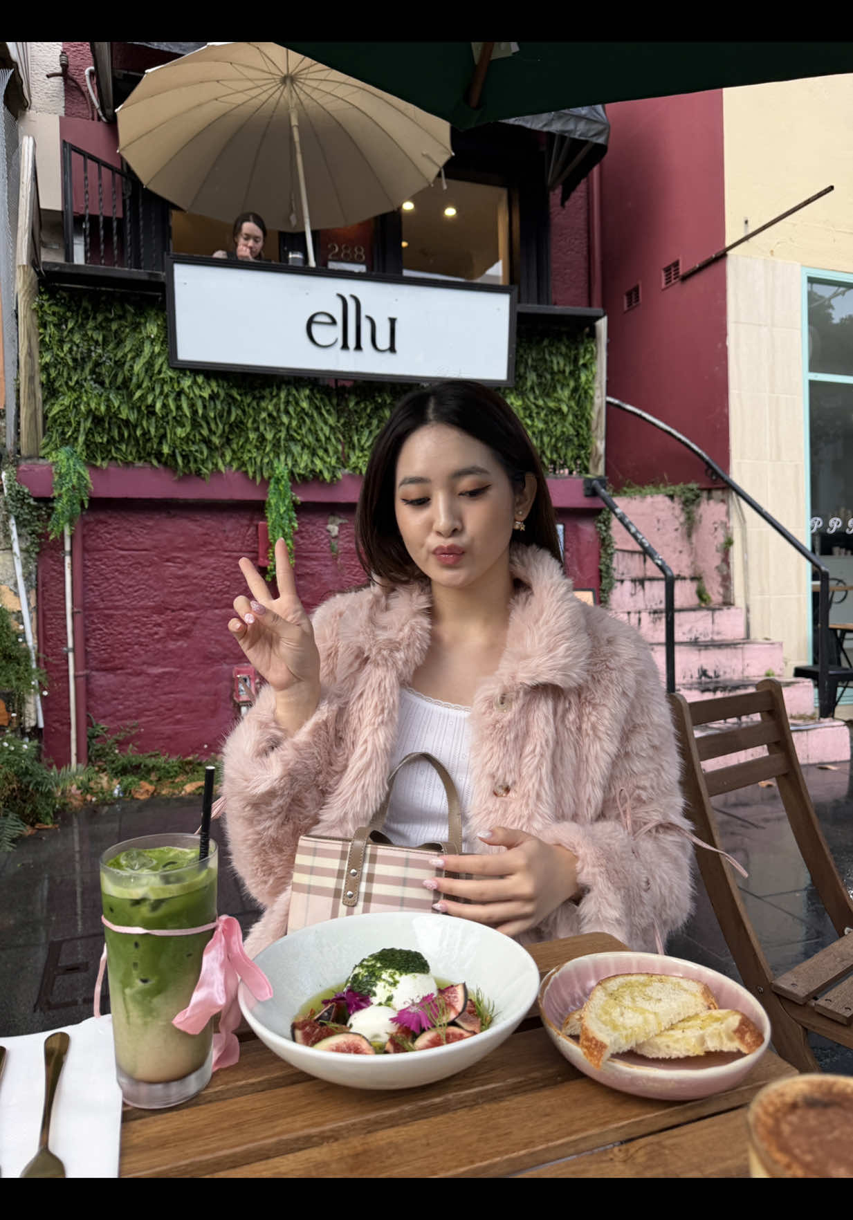 @Mackenzie ⋆。‧˚ʚ🍓ɞ˚‧。⋆