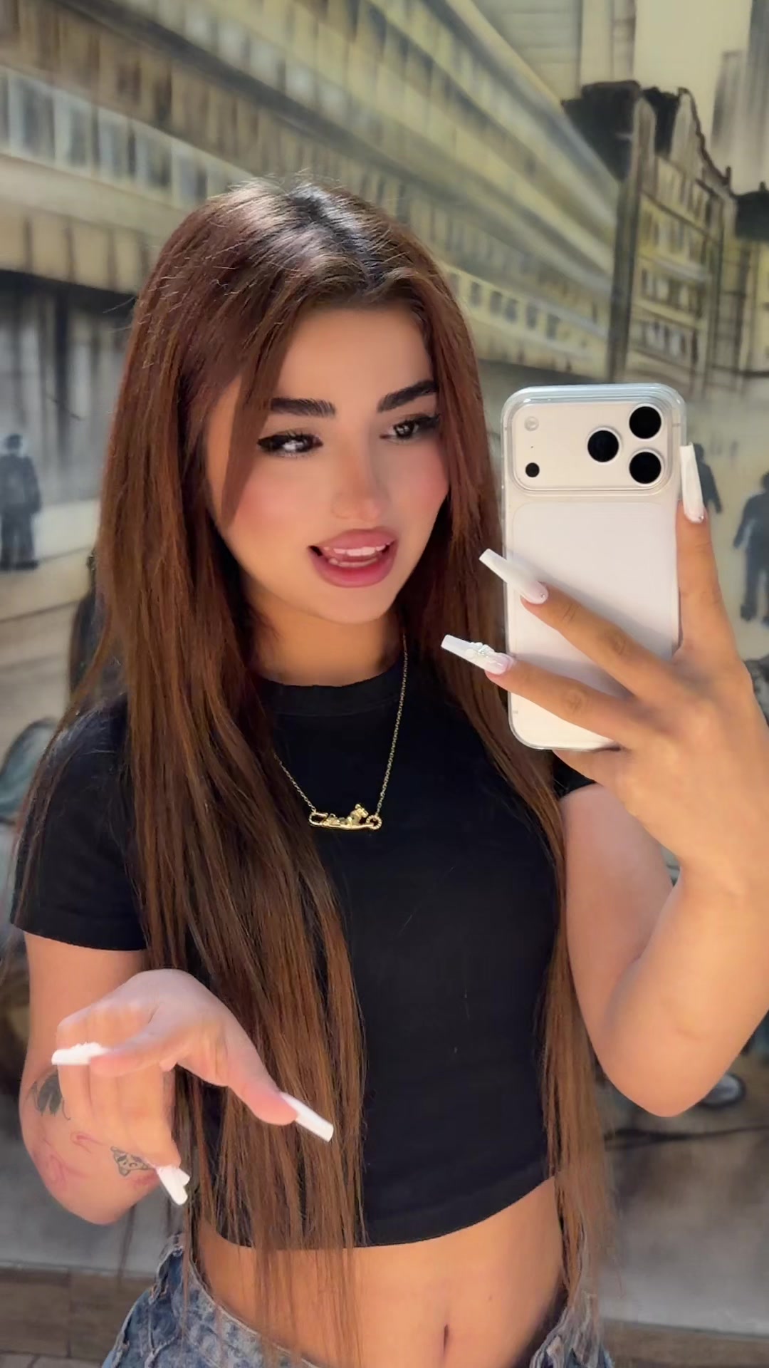@𝓕𝓲🎀