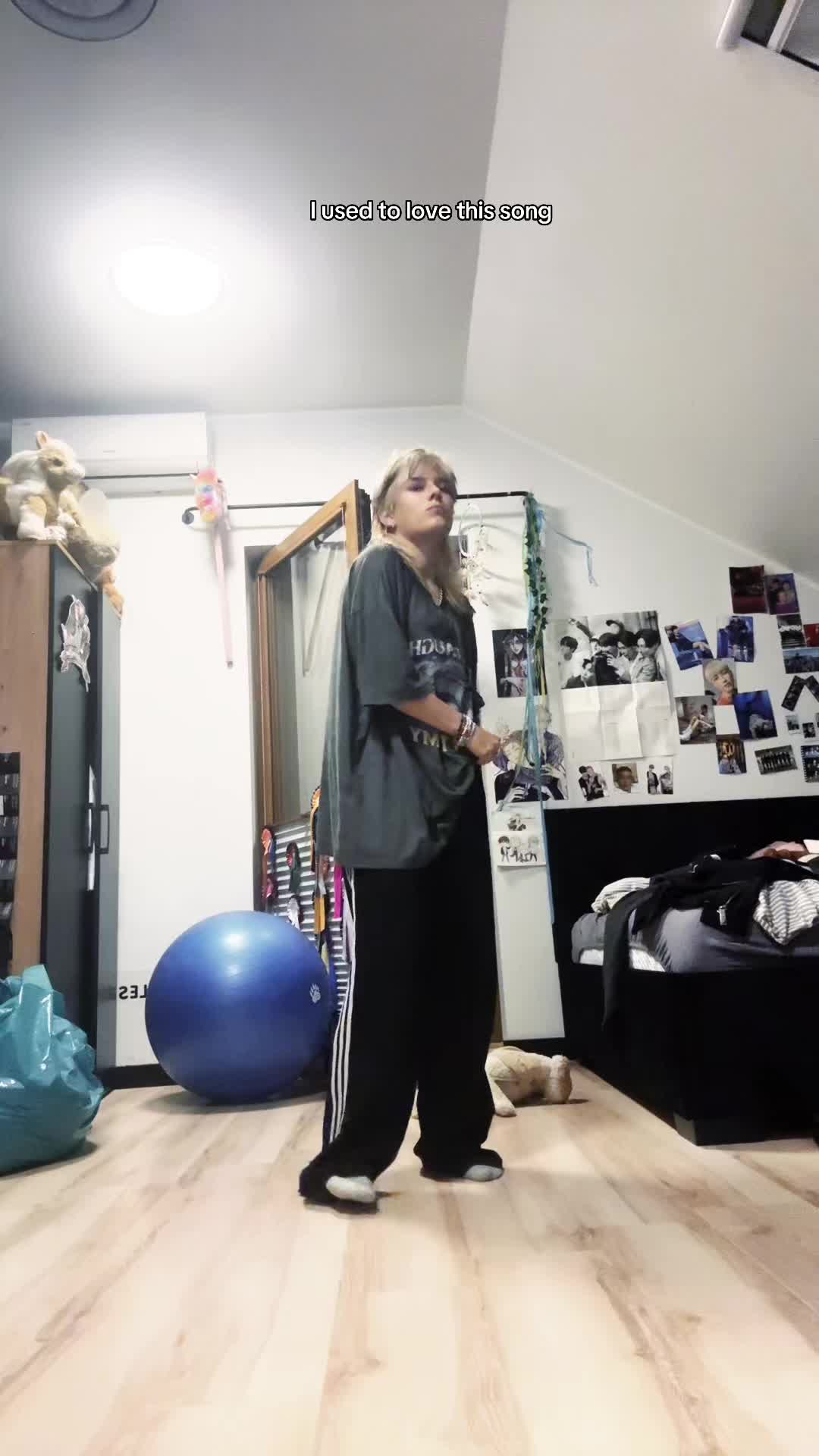 @Julek 🥸🕺🏼😏