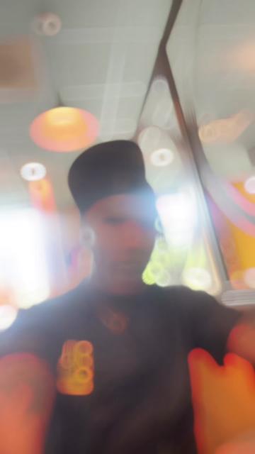@iAmDee 🪬