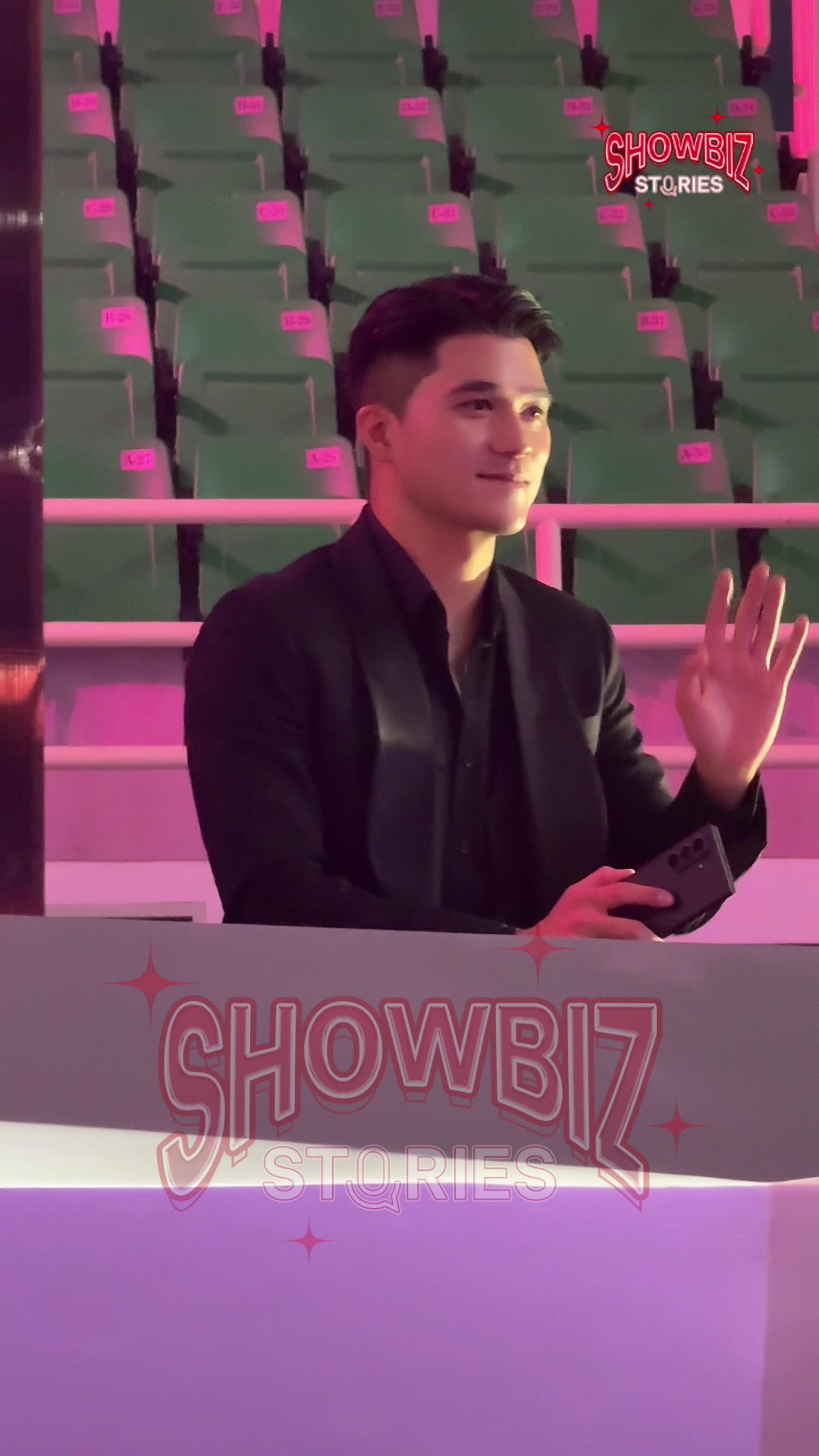 @Showbiz Stories