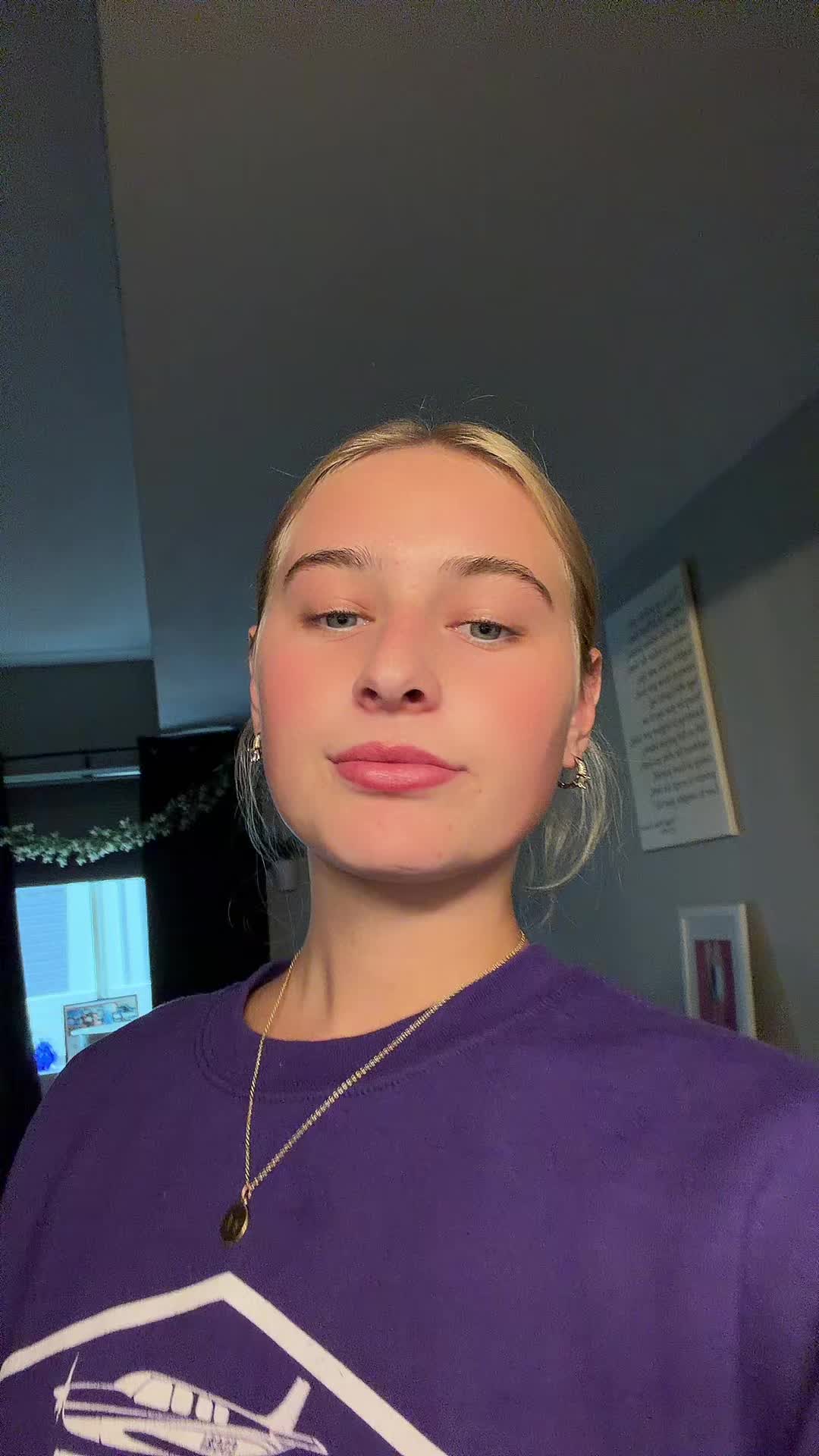 @Hollyn J