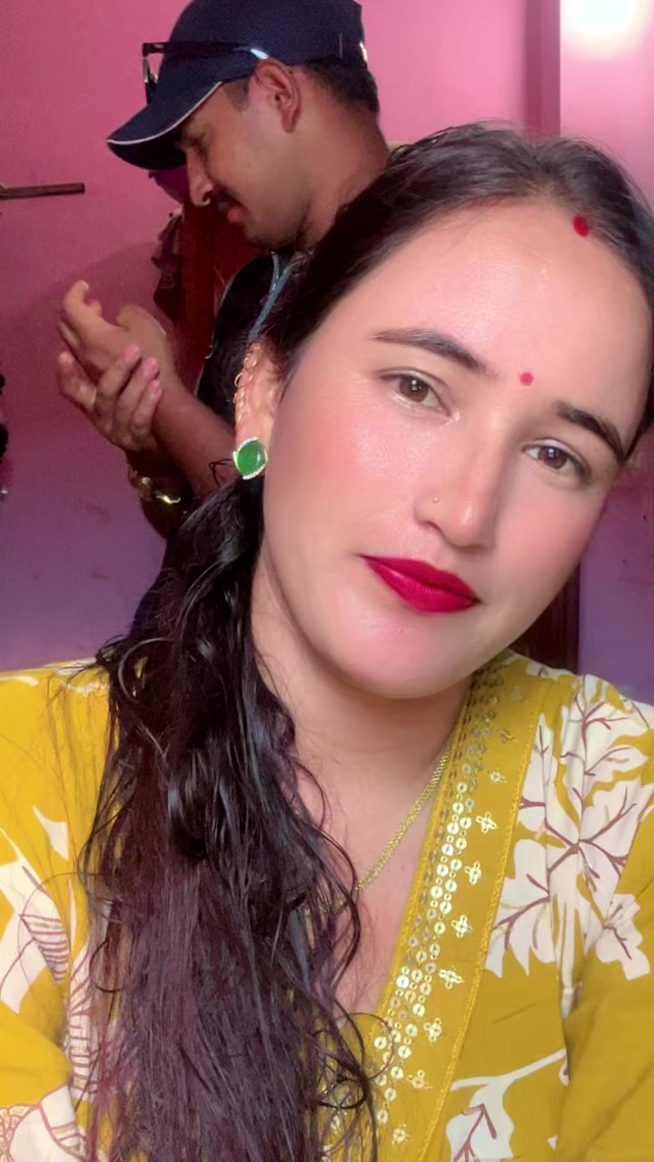 @NISHA OLI❤️