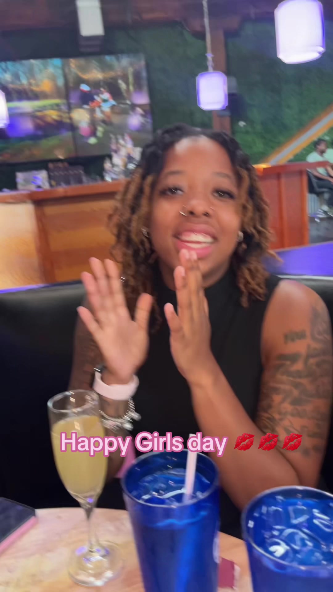 @Lori Hendrixx ♡