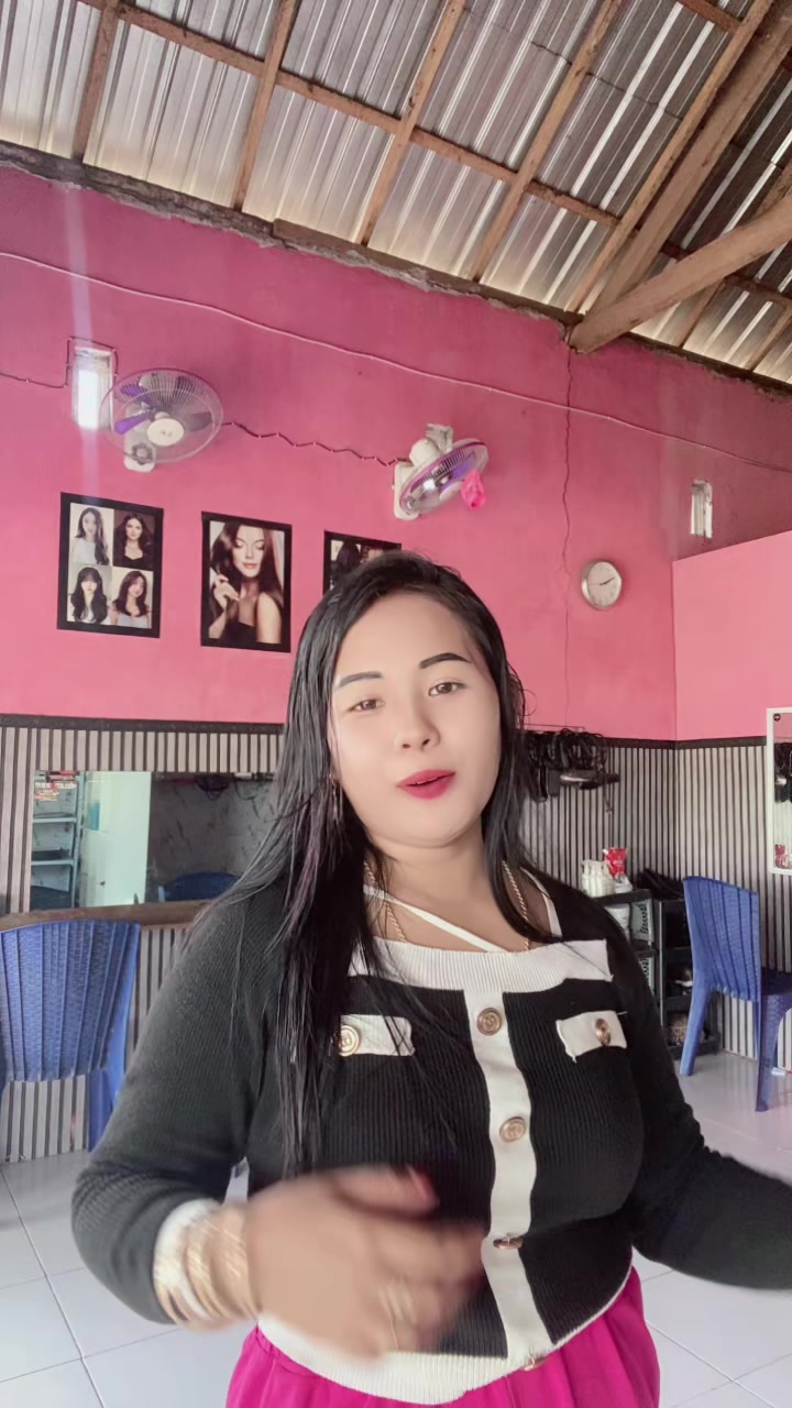 @SOFI SALON