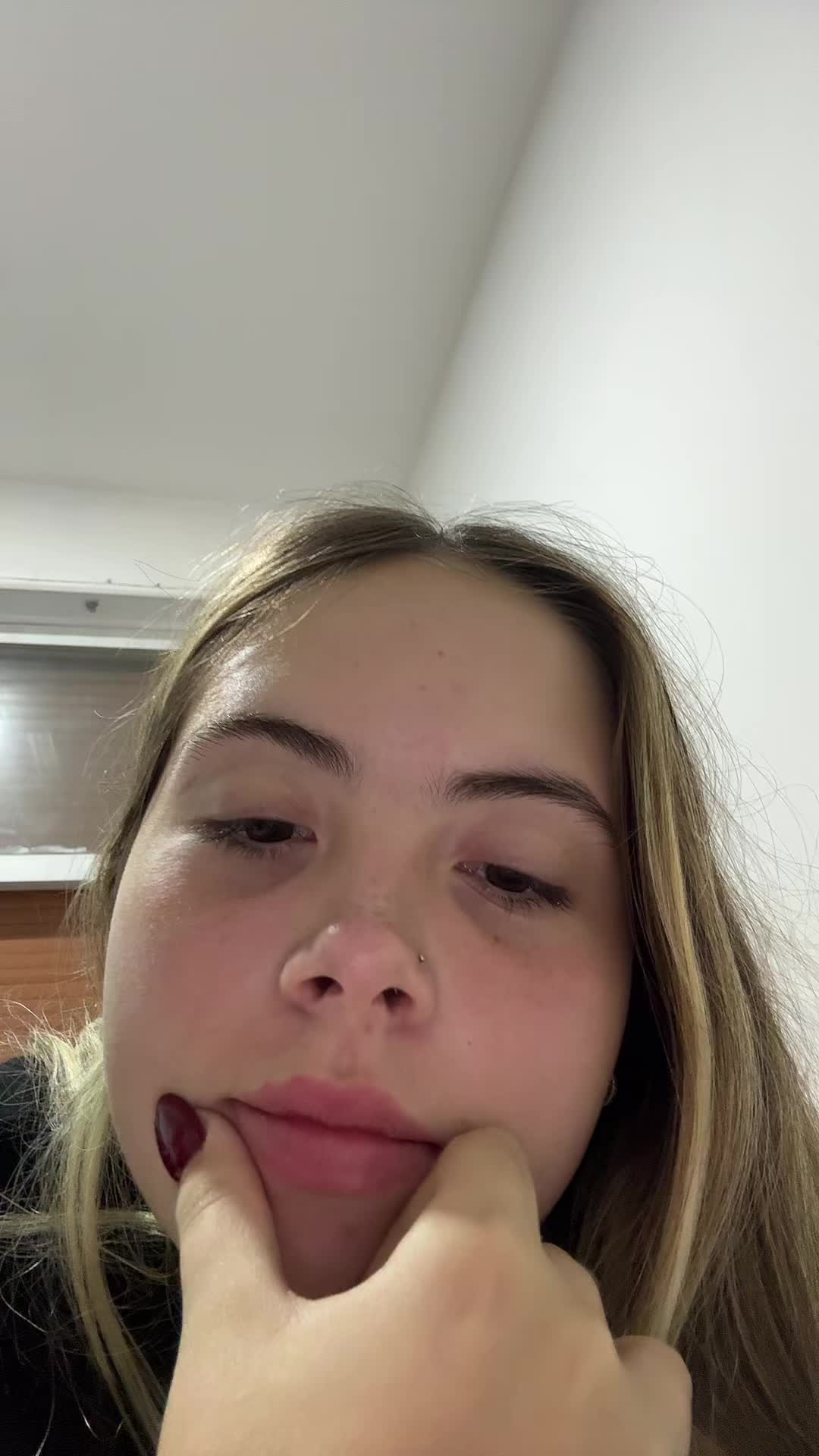 @julia