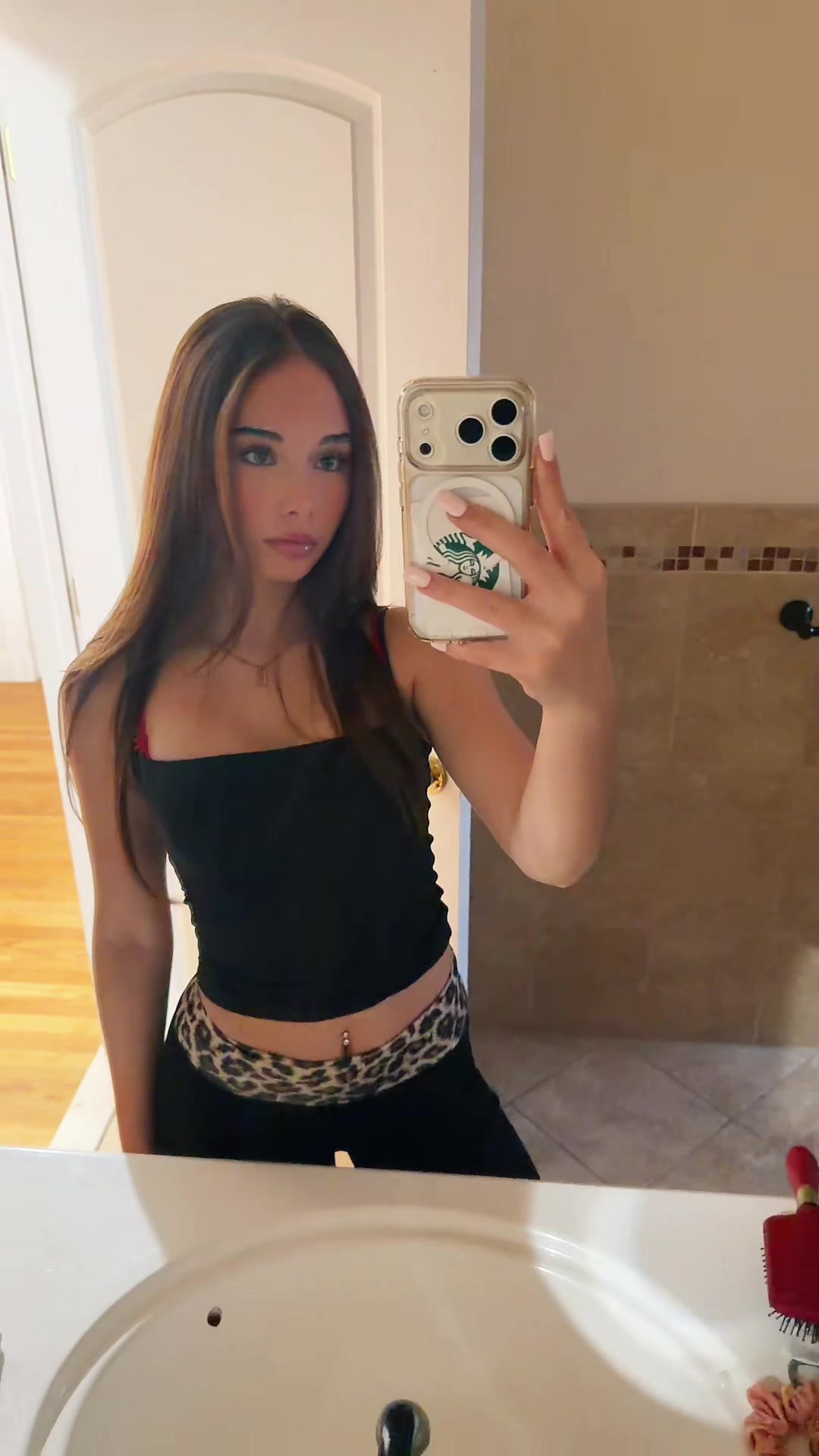 @Eva🤍