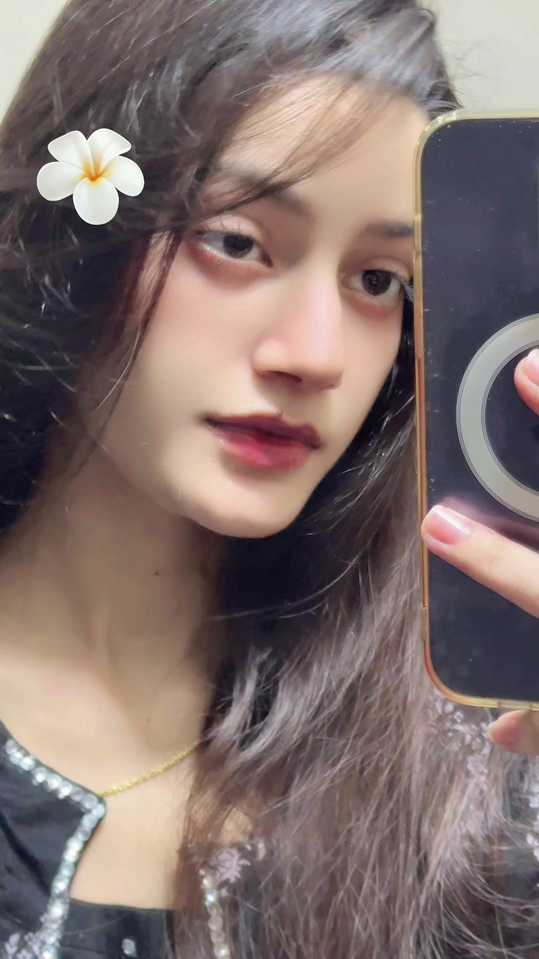 @علیشاء ملک 🦋