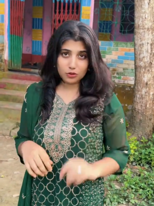 @QueenGirl🌸Anamika