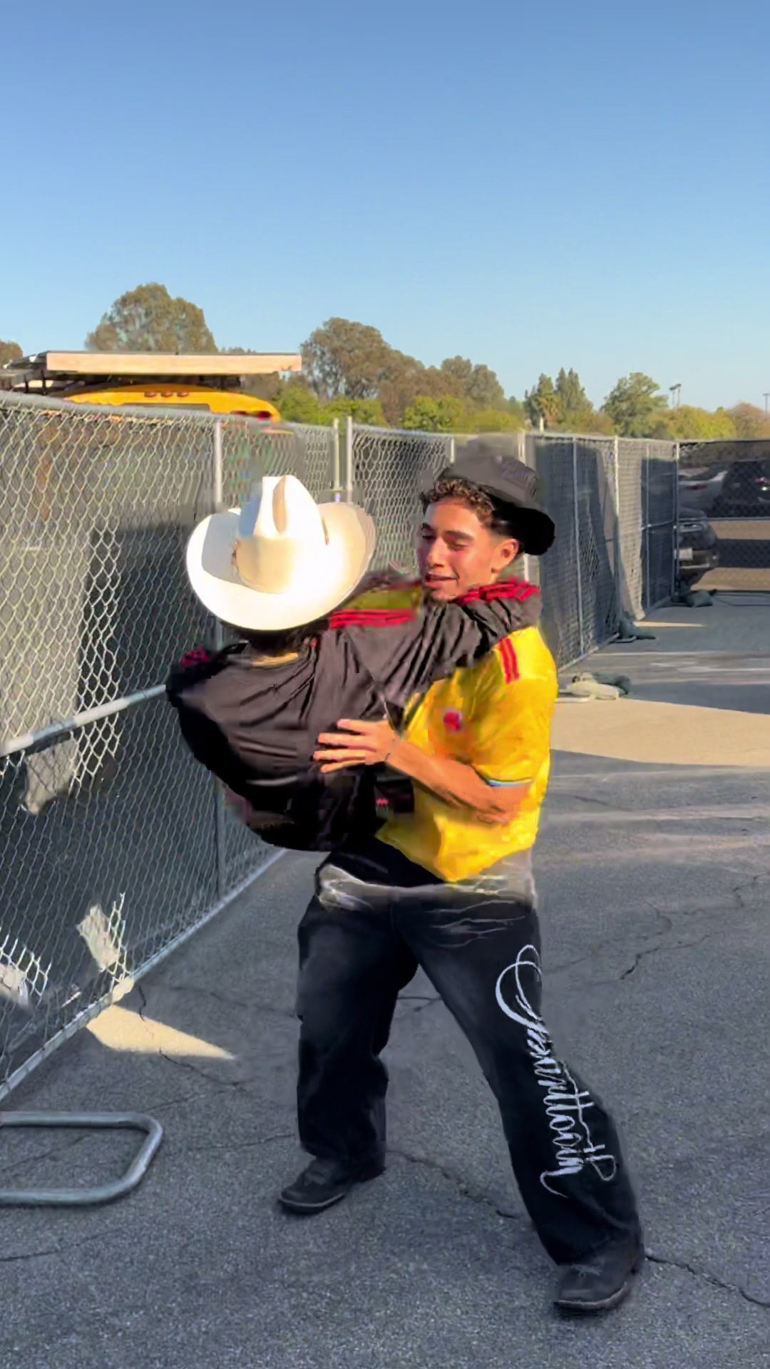 @Jason Bola&ntilde;os