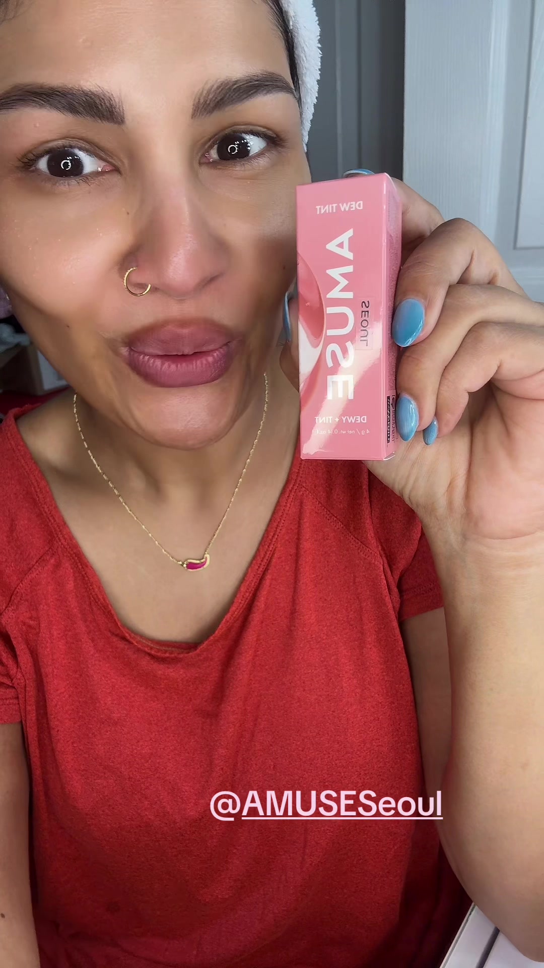 @MakeupLaveena