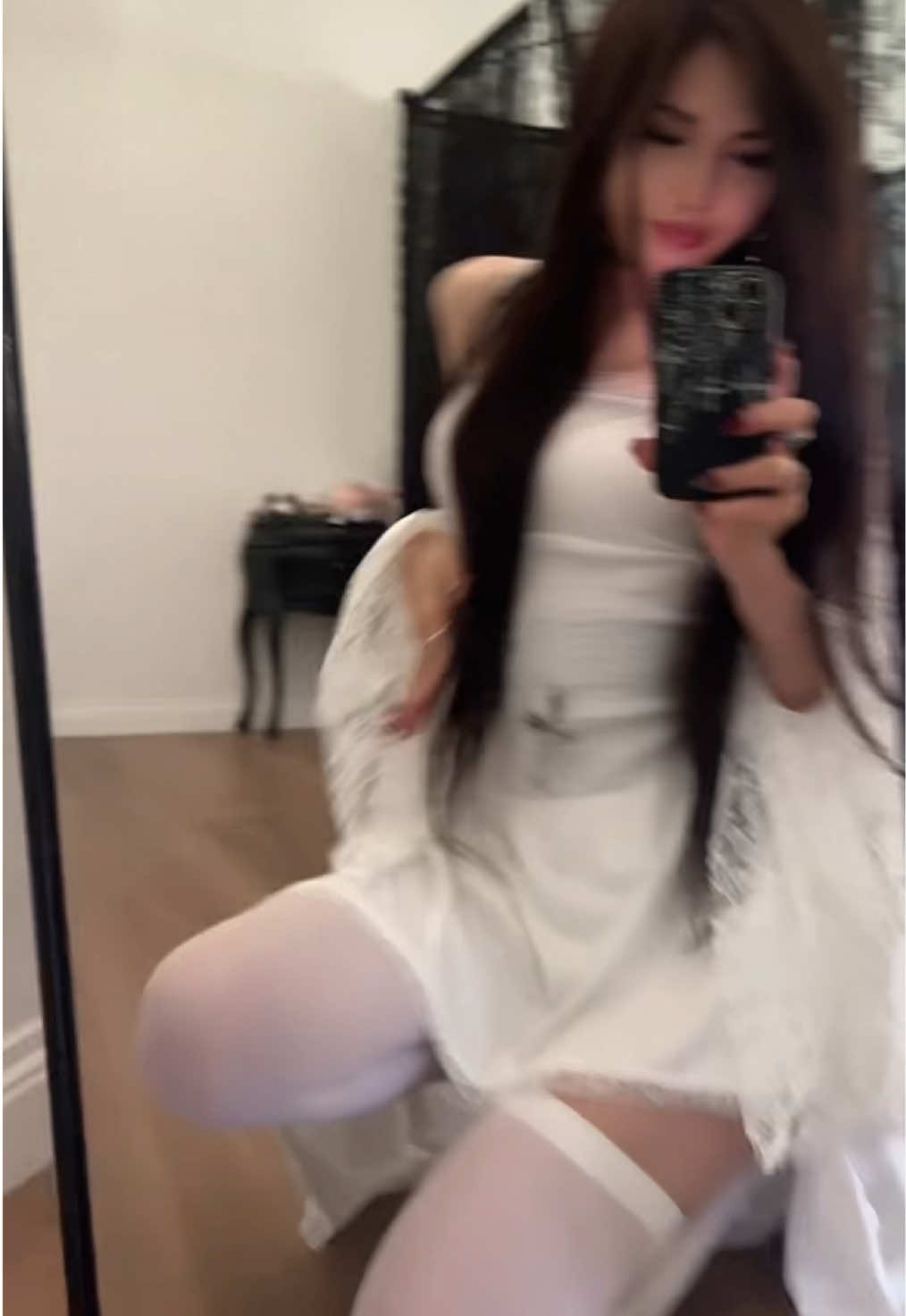 @isottaaa.p