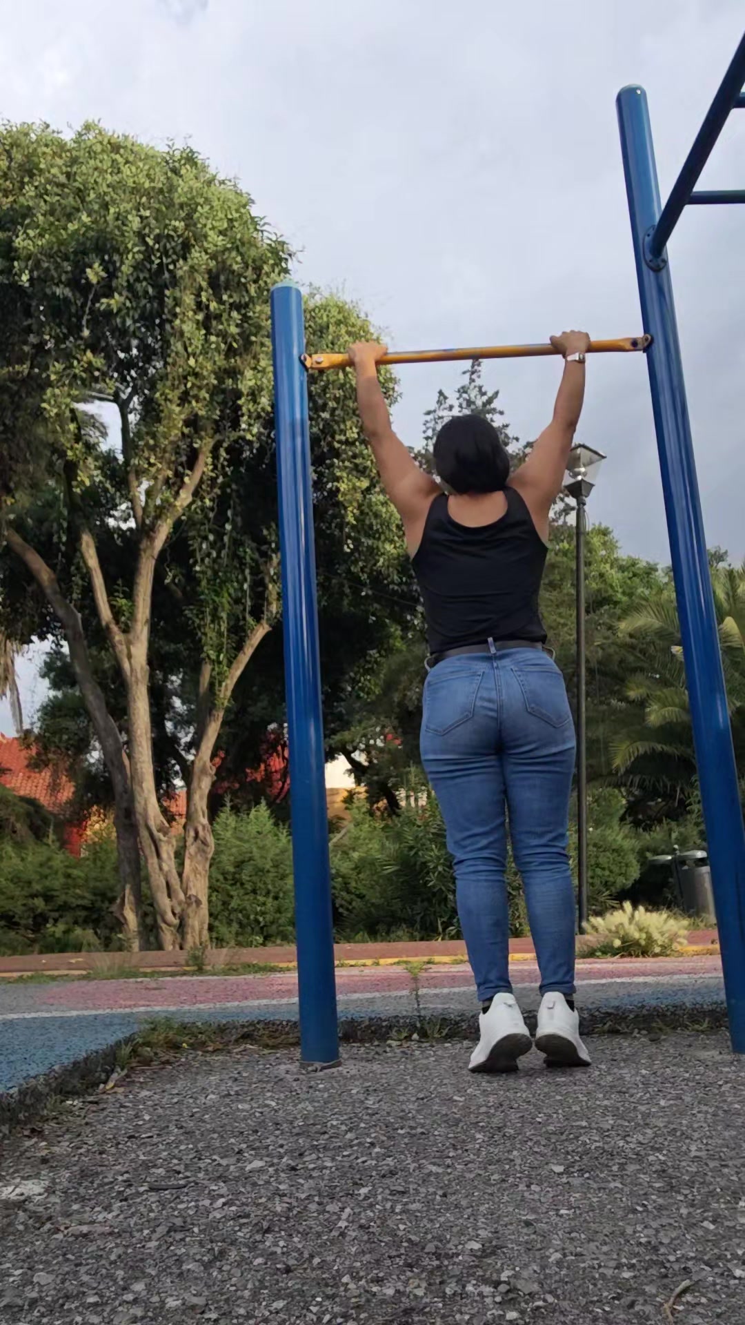 @Alejandra