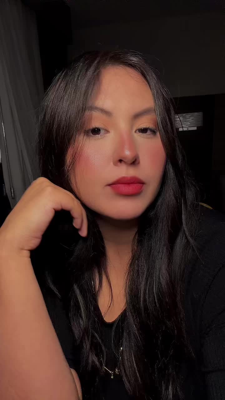@vivygrindz