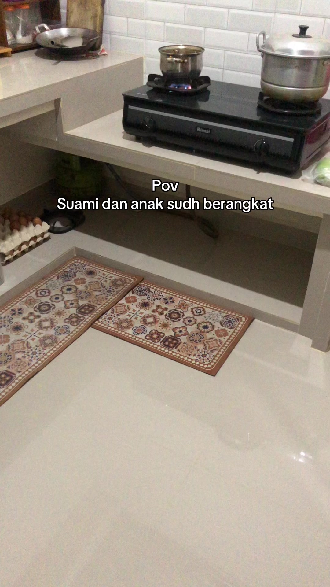 @Nuy