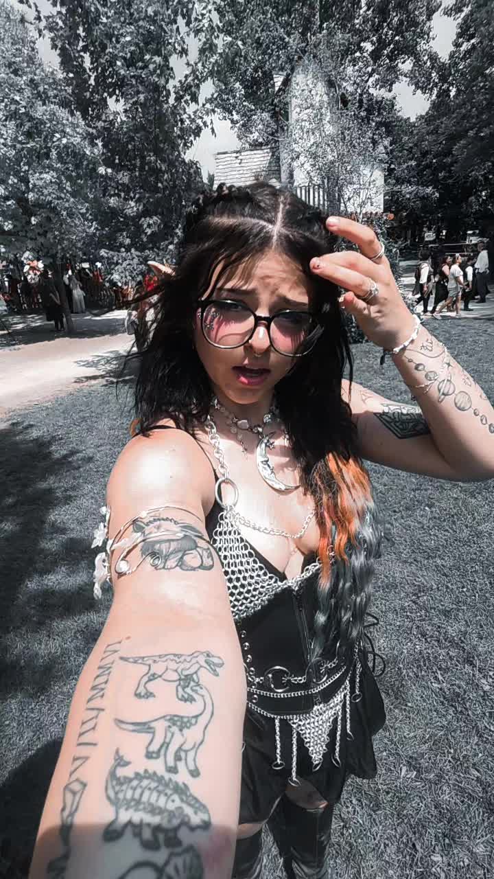 @Lulu