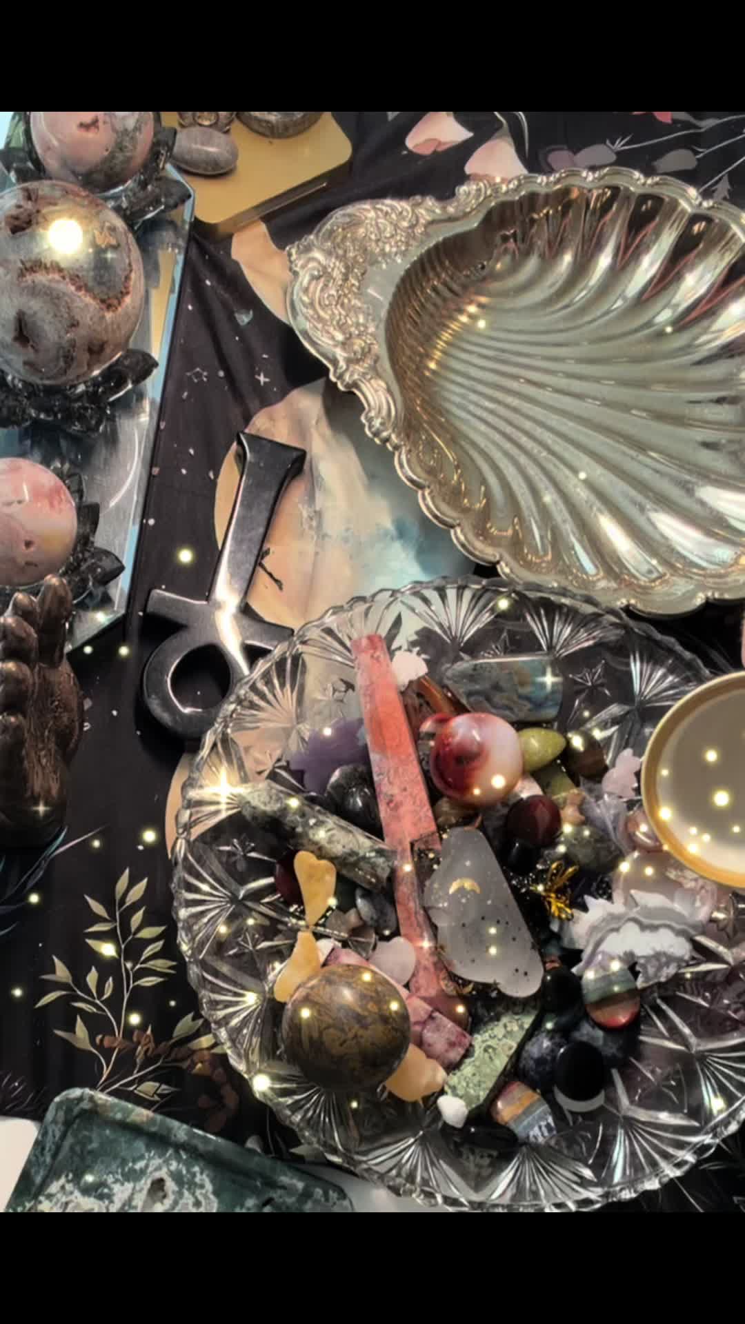 @Moonsandcrystals