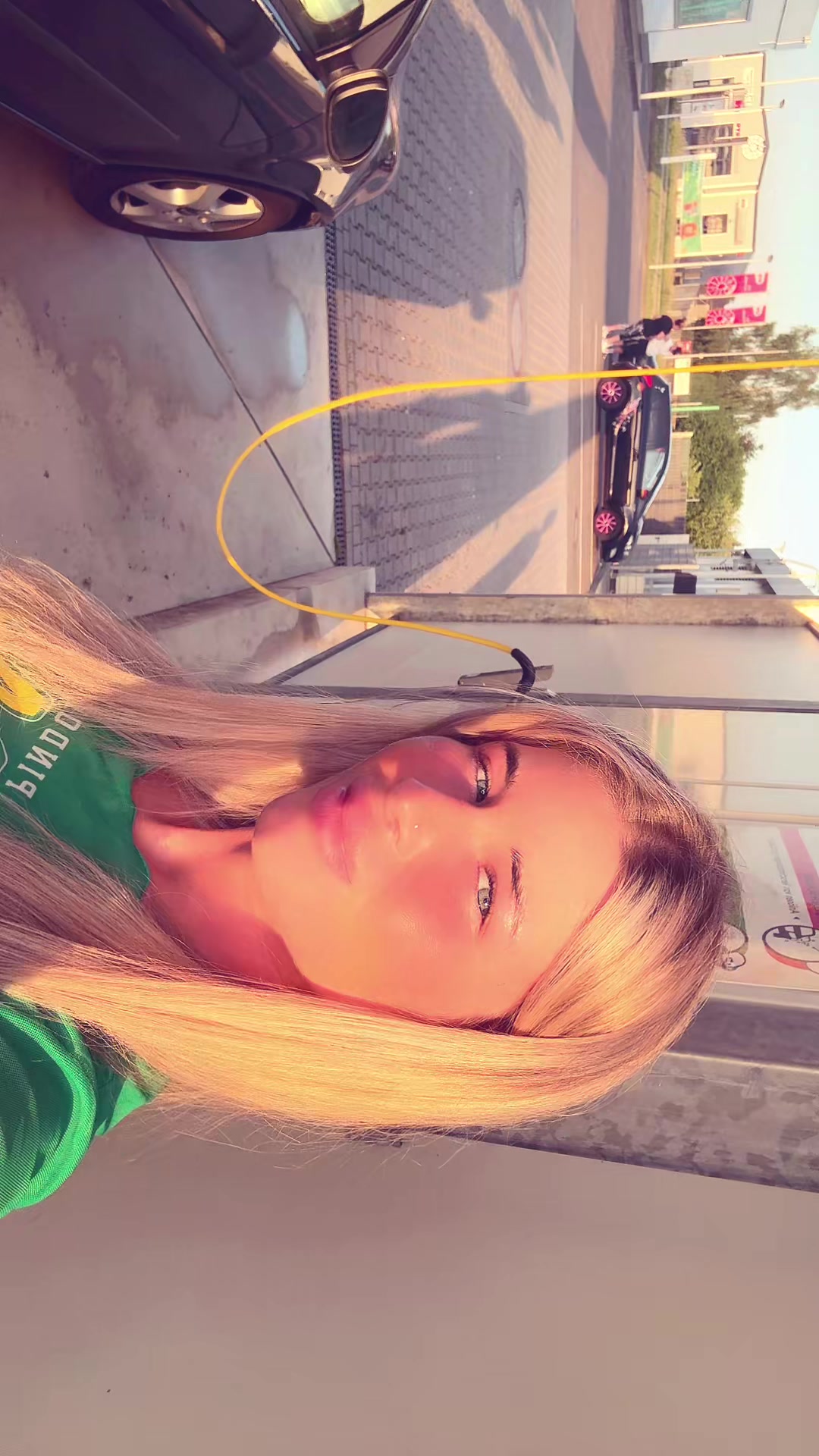 @Jesuismina