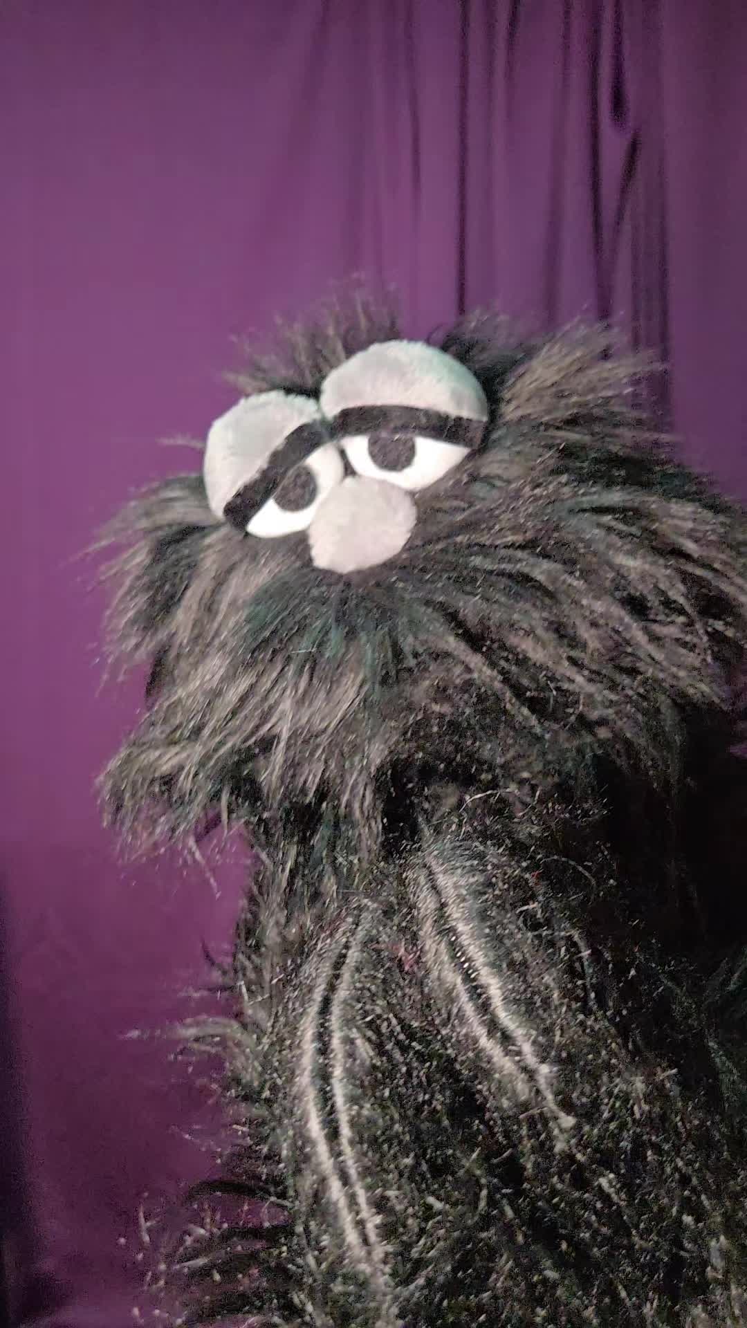 @lvpuppets