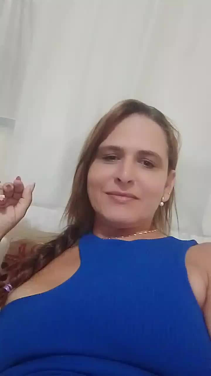 @lucy