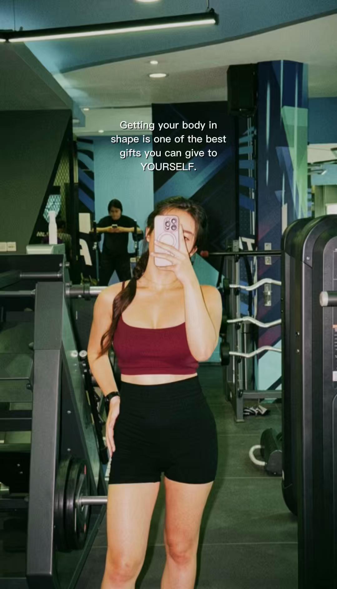 @Chrmonica
