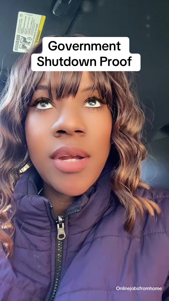 @Adrienne-Mom_The Money Builder