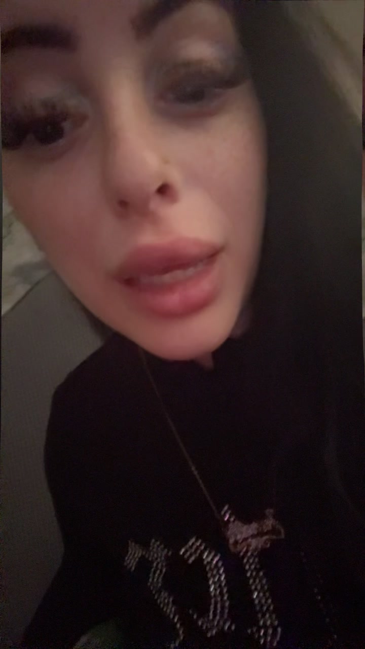 @janelleeperezz