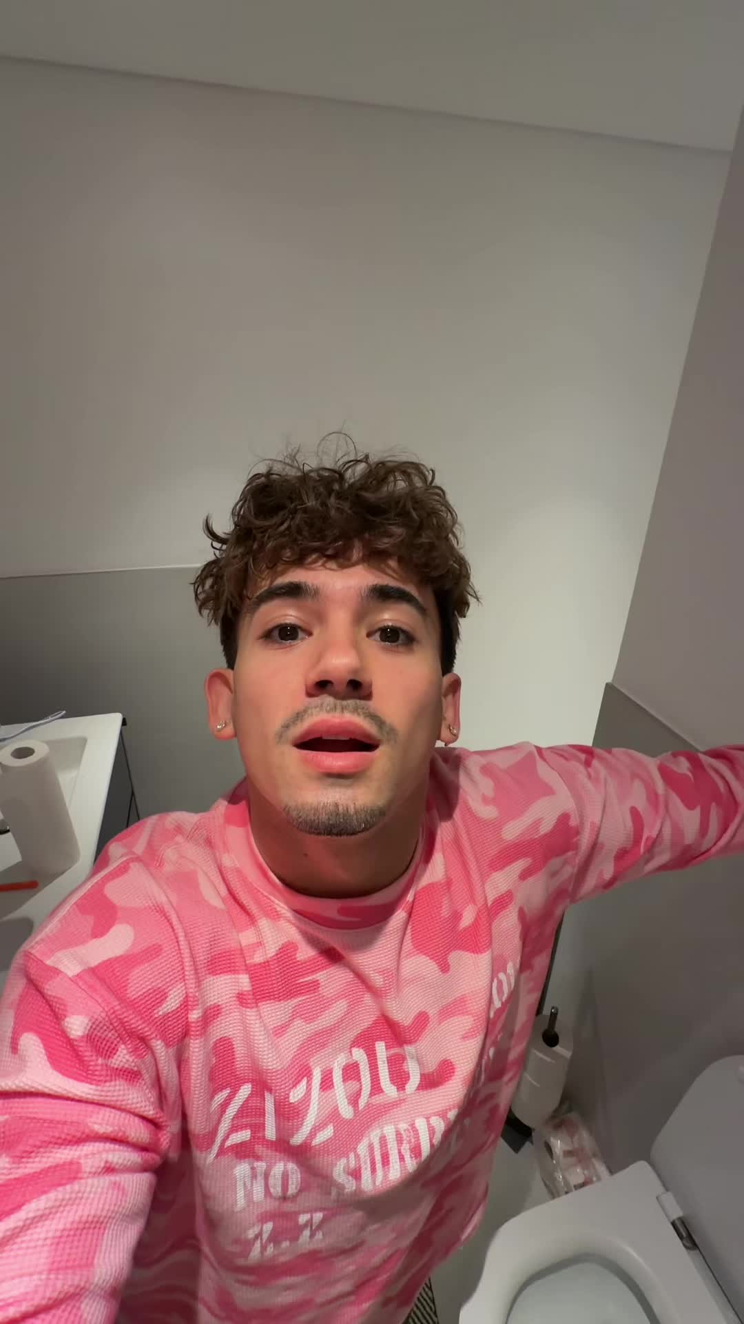 @movezfamily