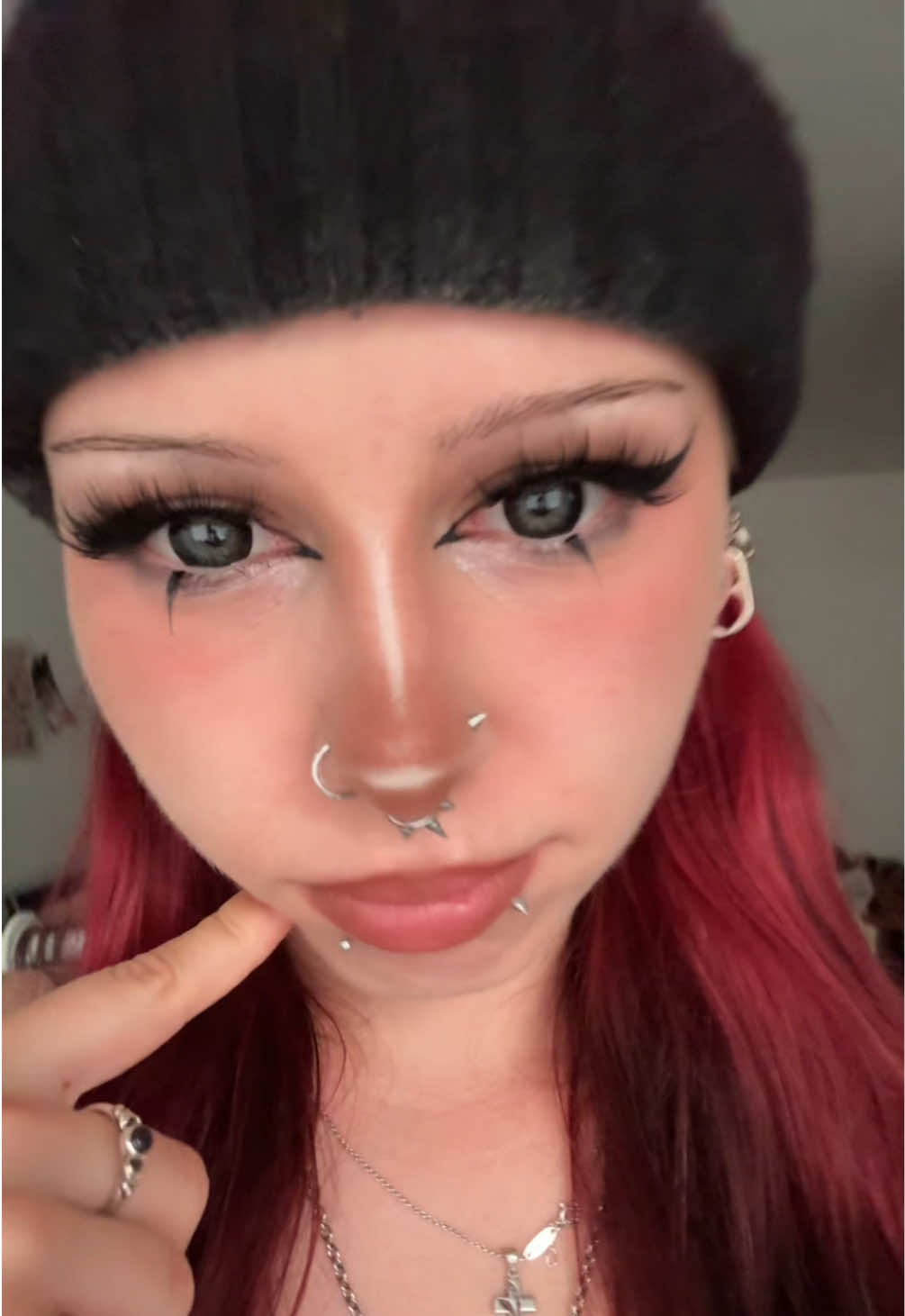 @≽^•༚•🎀≼
