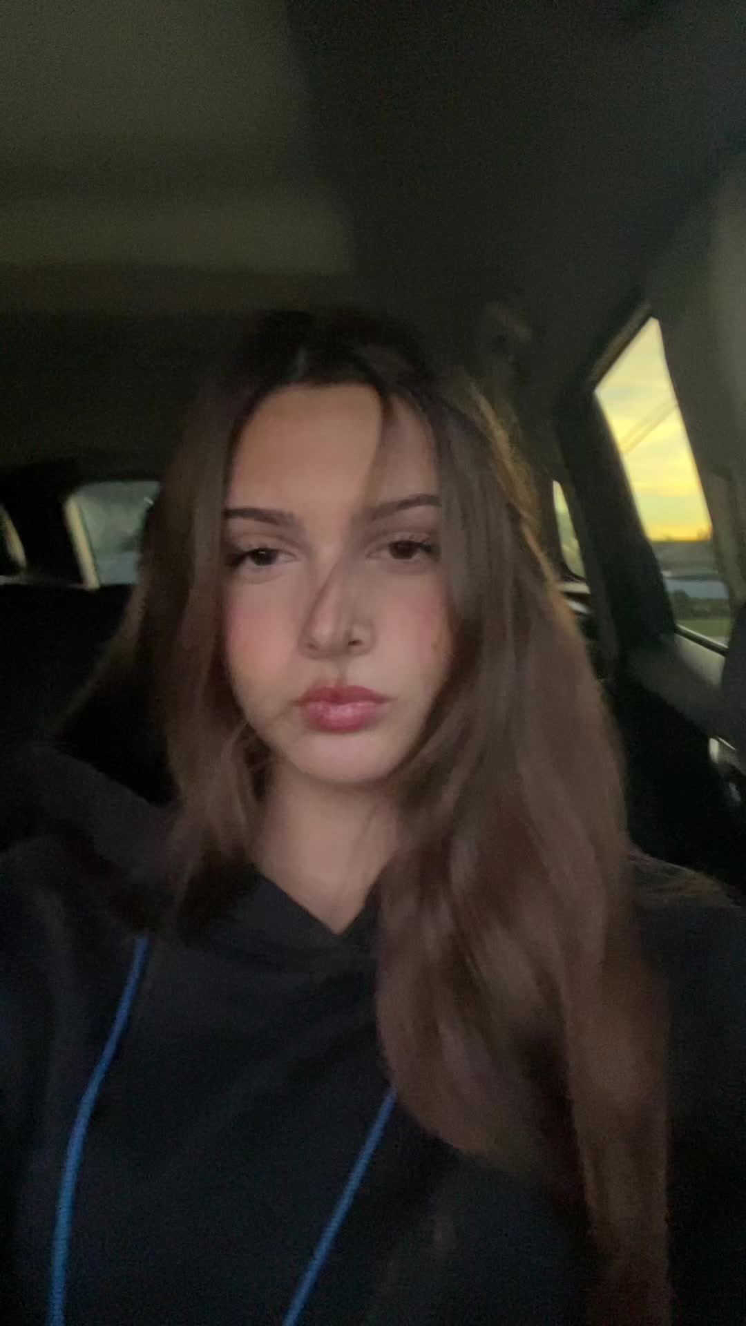 @kaitlynn