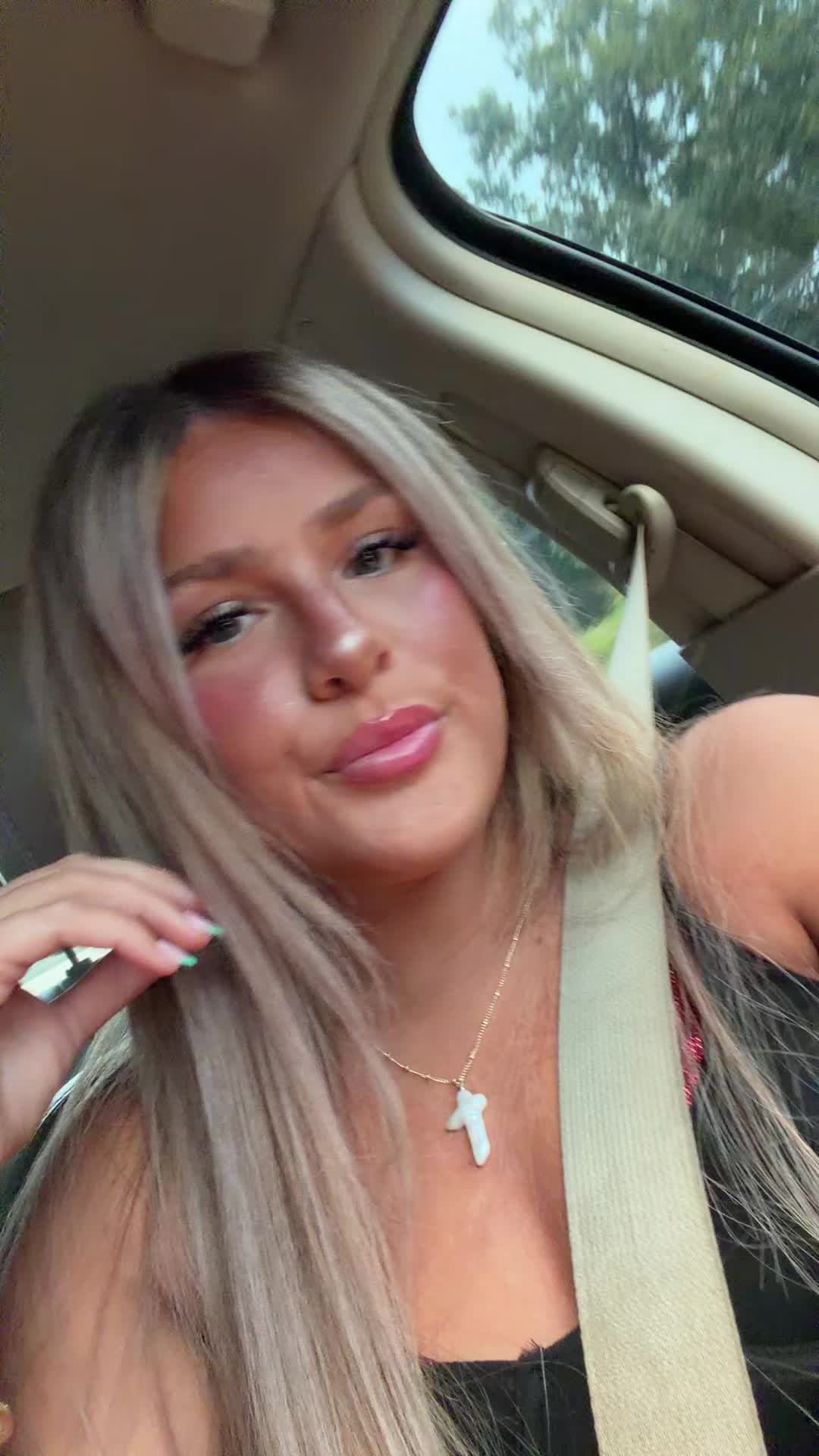 @👼
