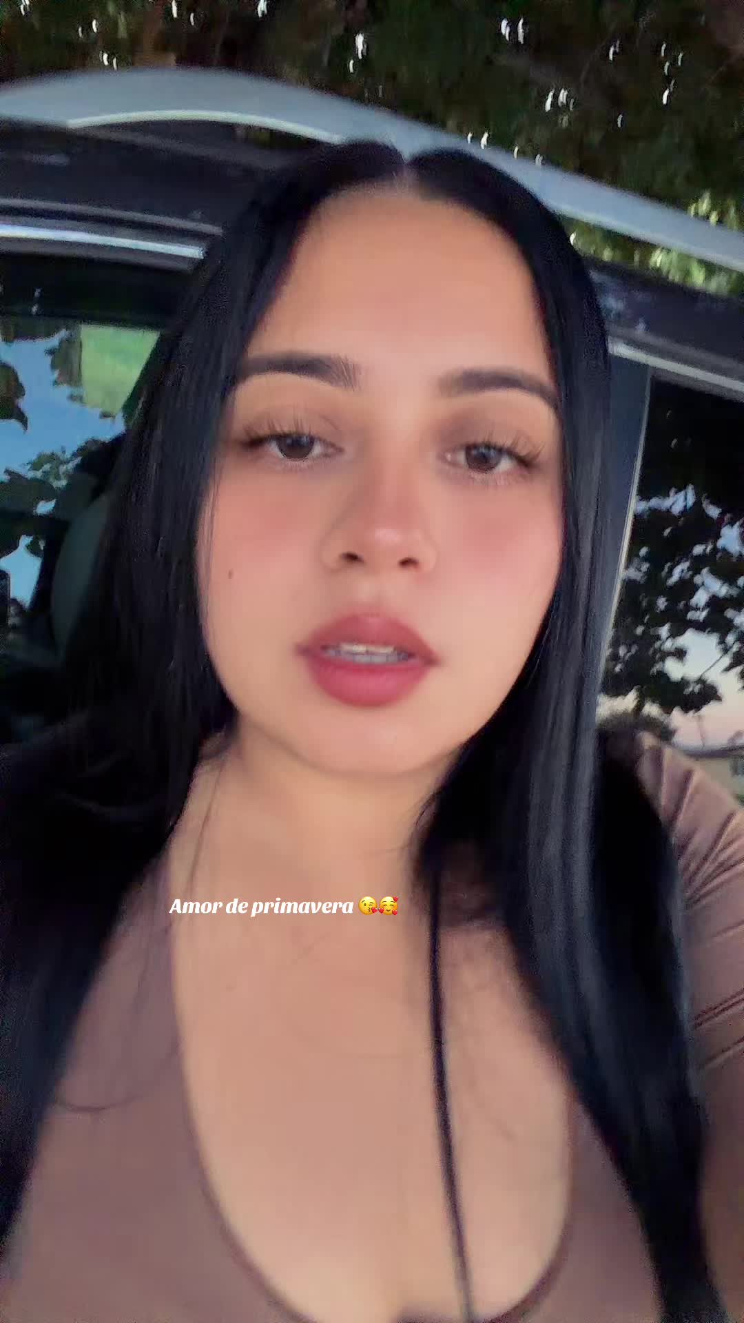 @anabella