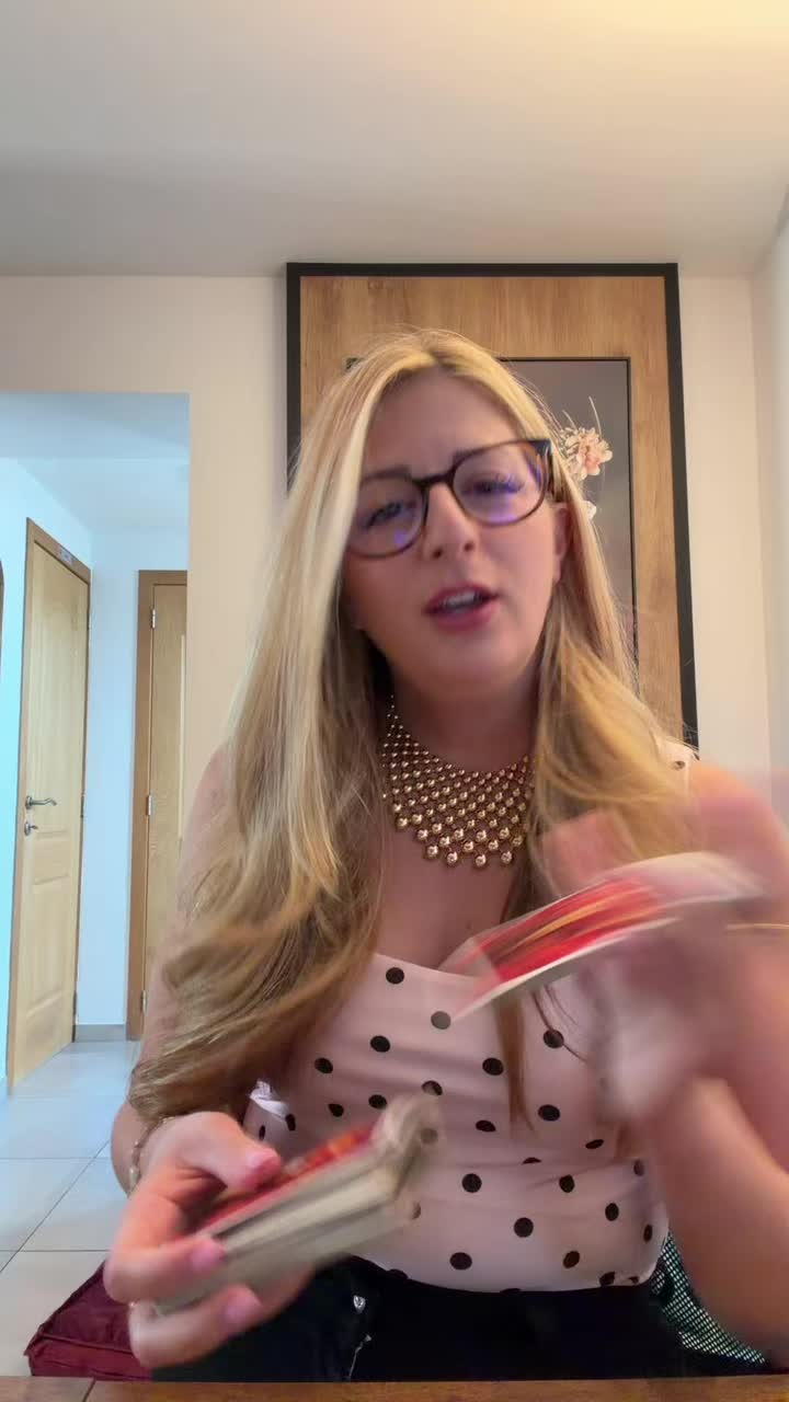 @divinationbydividi