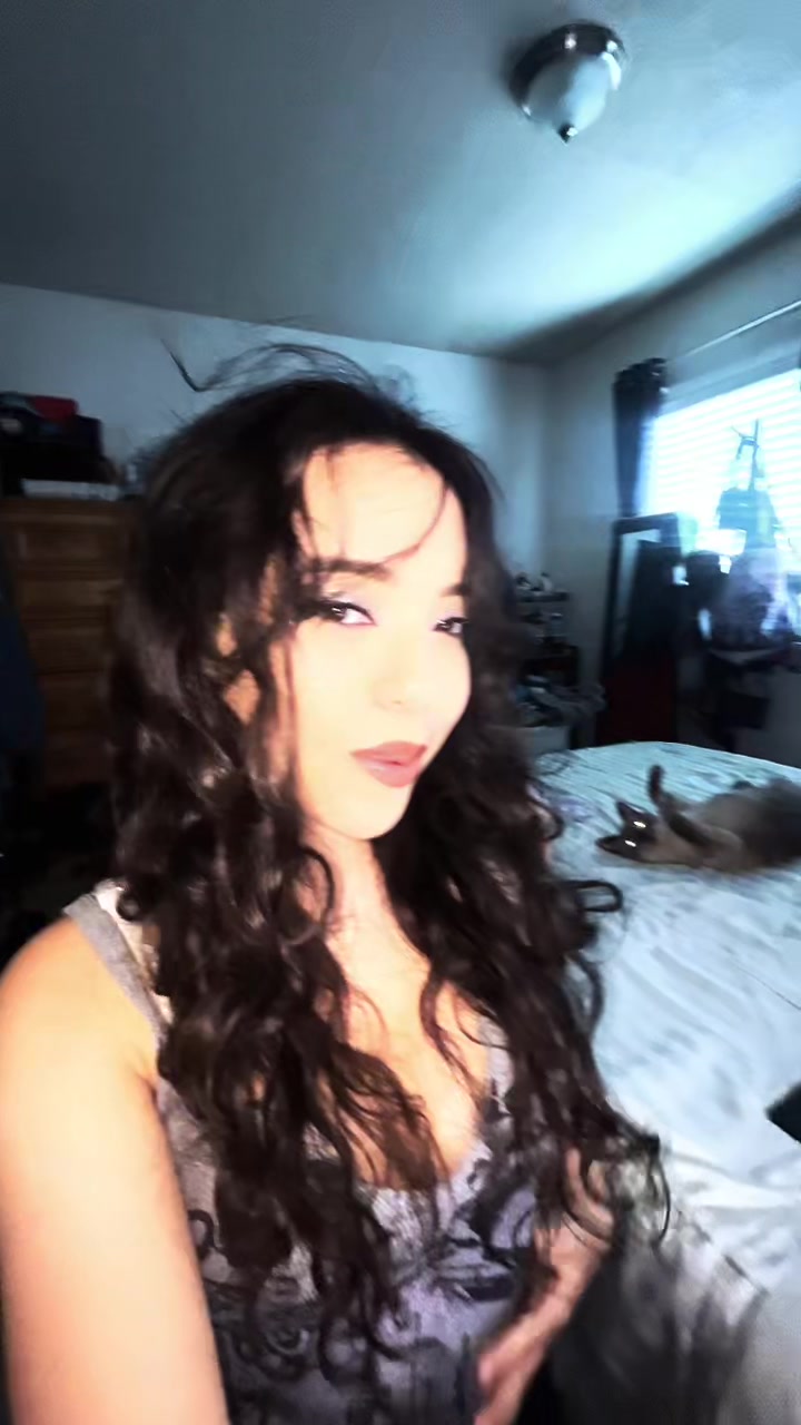 @MoMo