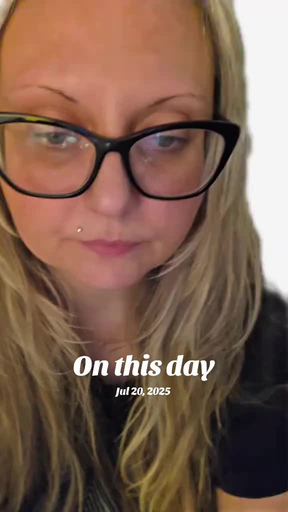 @AlleySchmeowe
