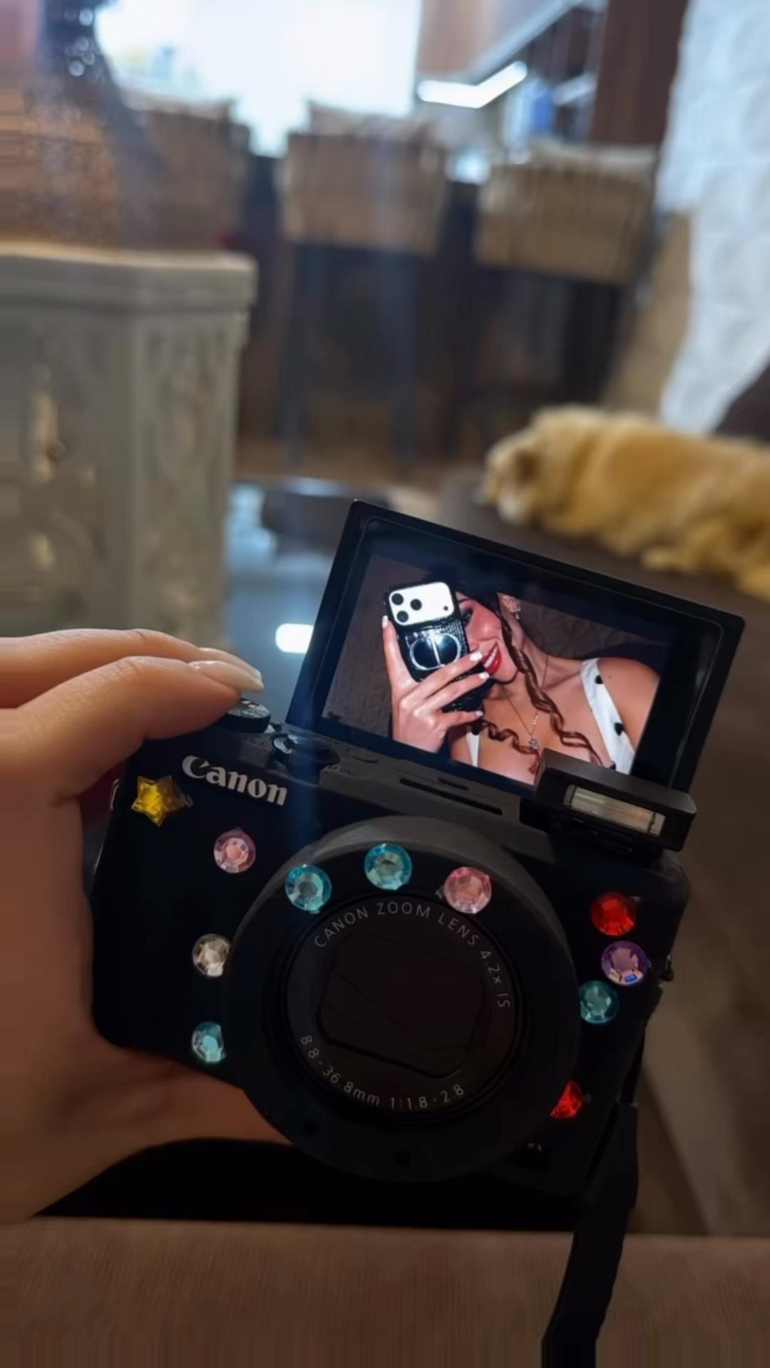 @jacquemaidana_