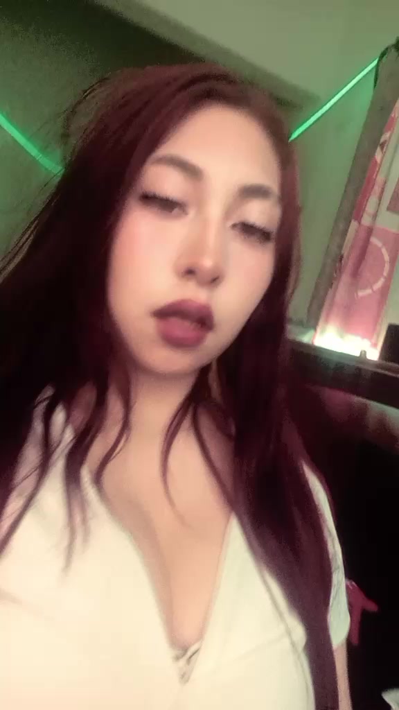 @𝕮𝖍𝖊𝖗𝖗𝖞 𝖑𝖊𝖉𝖞 🍒