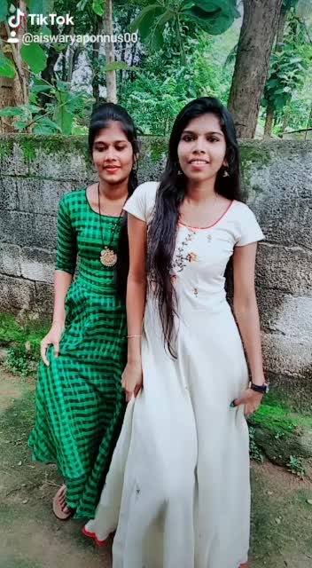 @Anjuz__Ranjuz