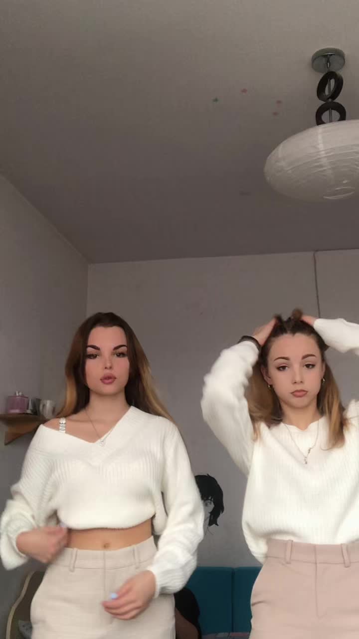 @Llllllllll