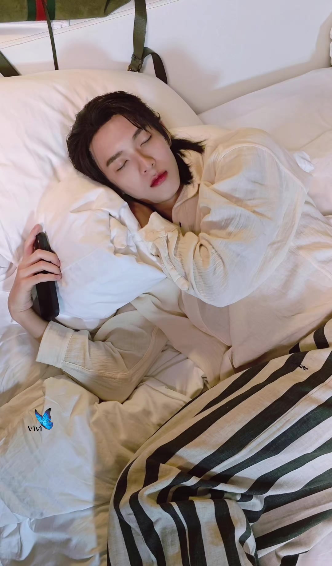 @Vivi🦋