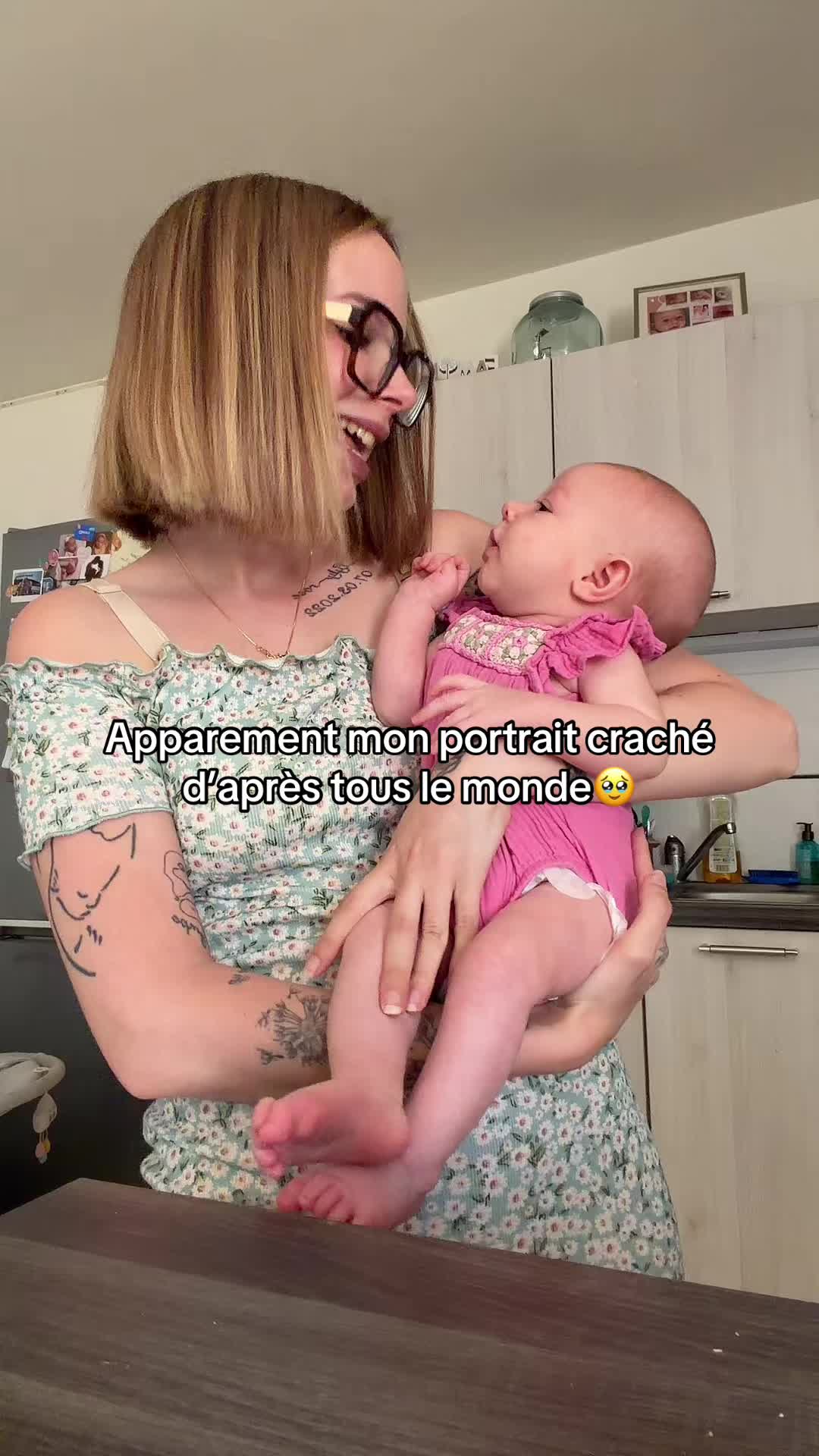 @Unamourtriple | Mom x4