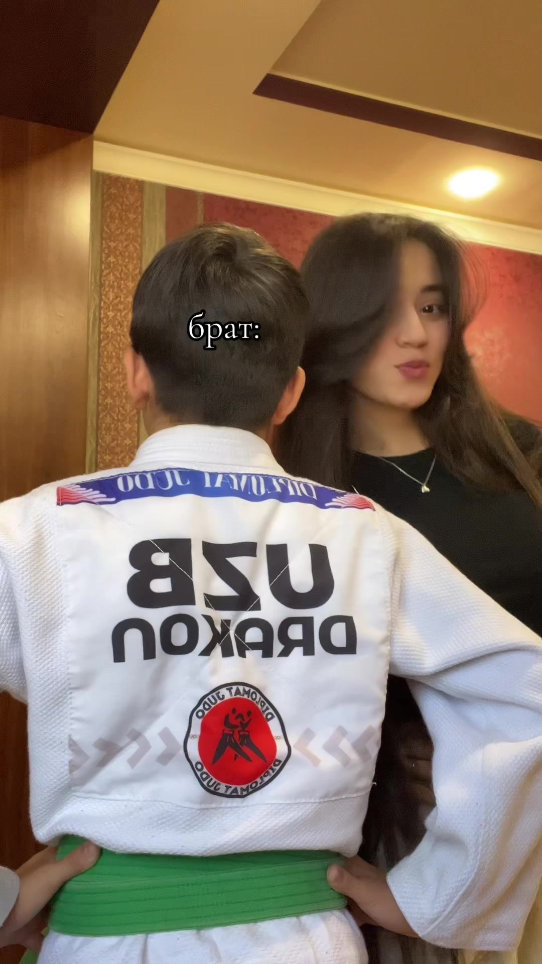 @aripdjanova?