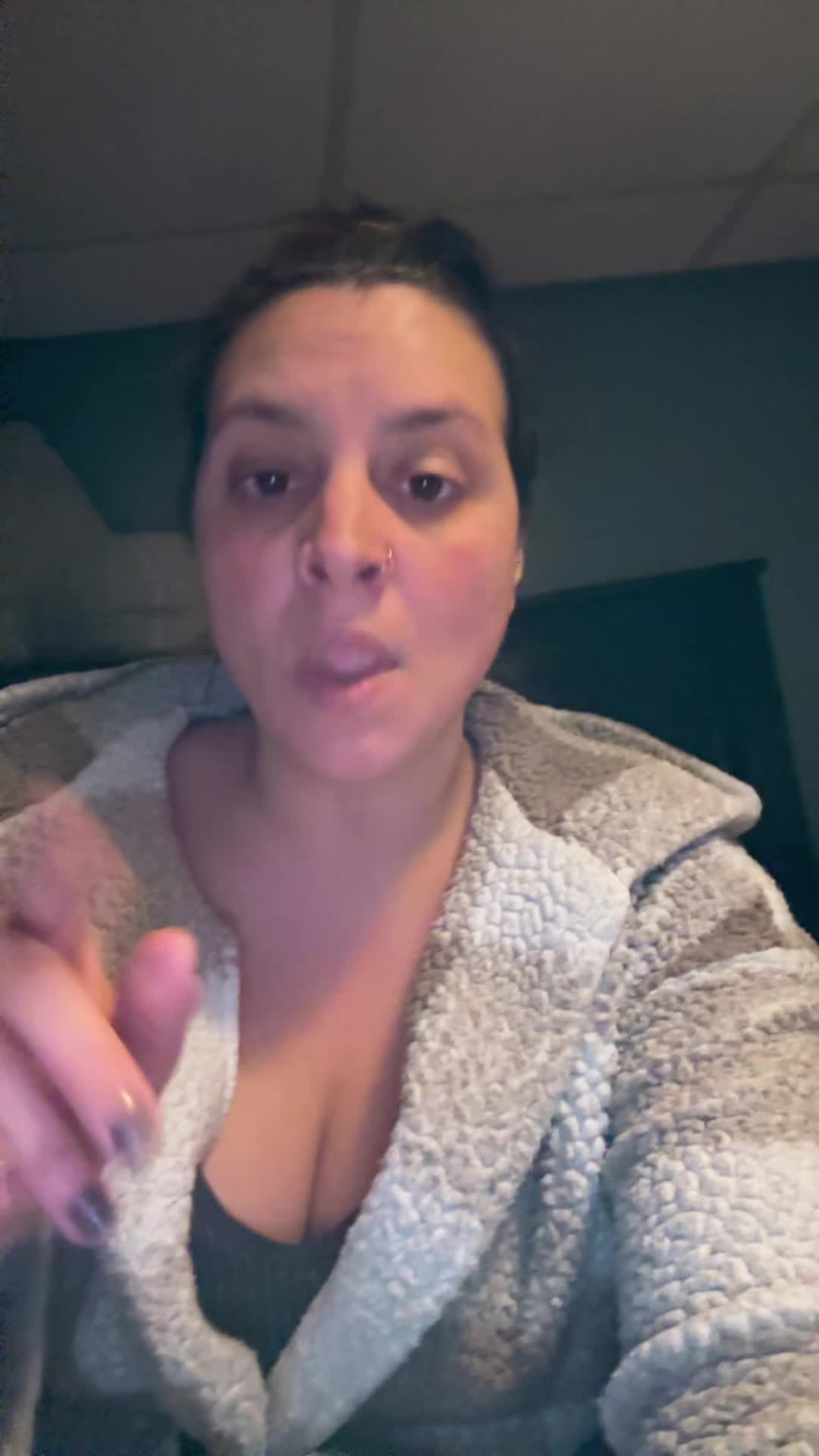 @isbuttcheekstwowords